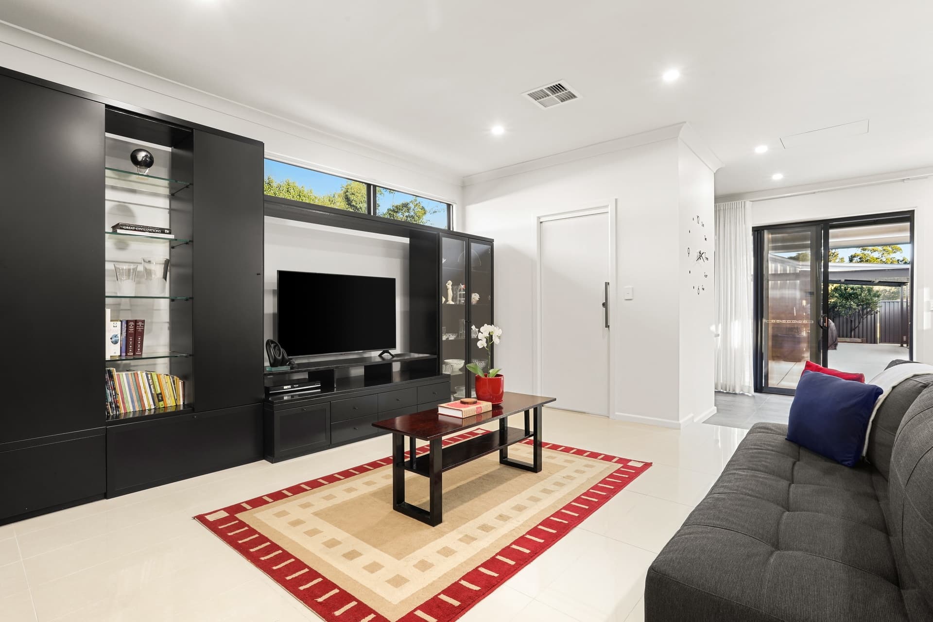 22 Dent Street, Botany - Thumbnail 2