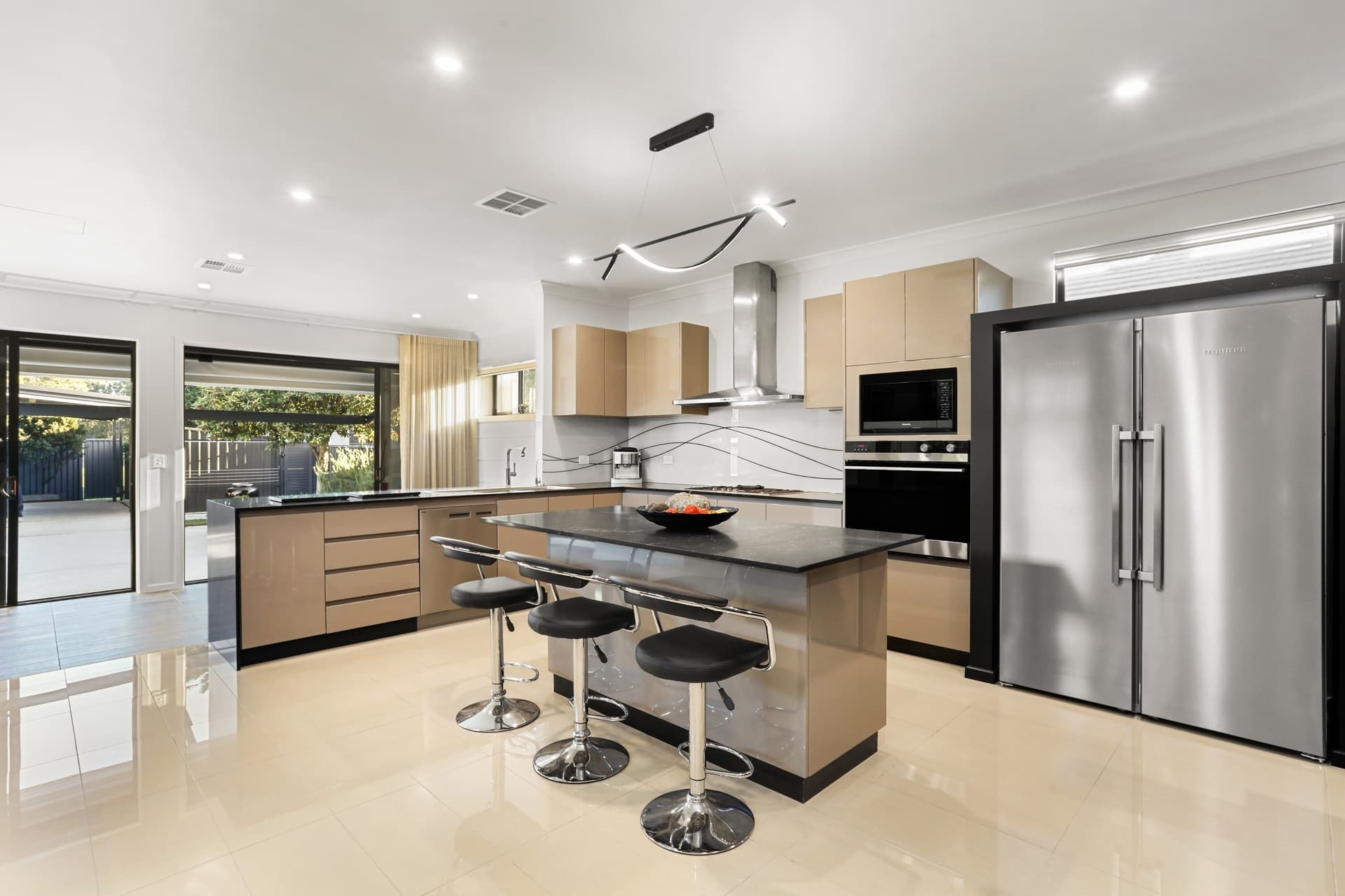 22 Dent Street, Botany - Thumbnail 3