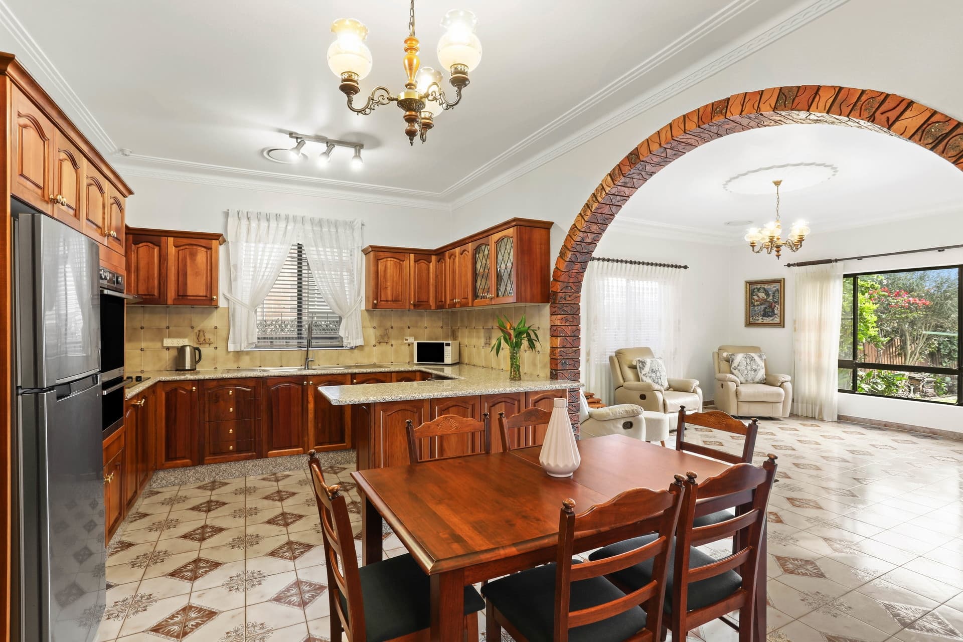 378 Gardeners Road, Rosebery - Thumbnail 2
