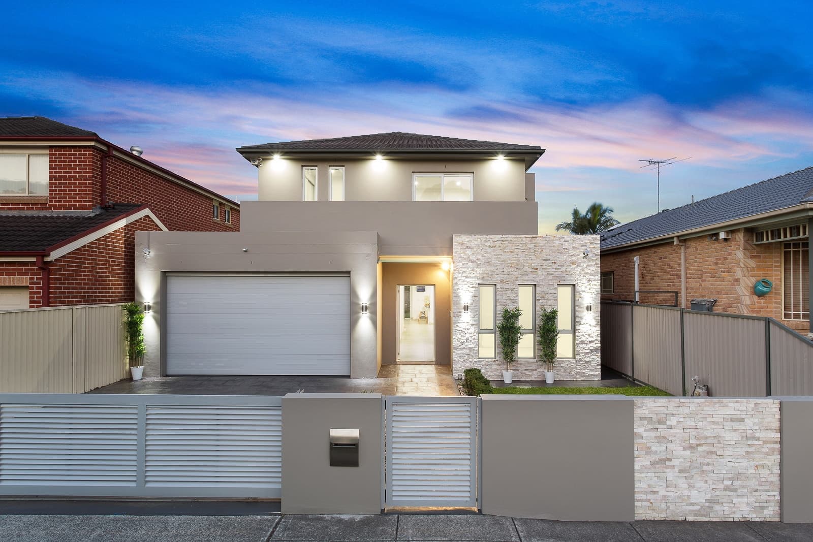 15 Hicks Avenue, Mascot - Image 1