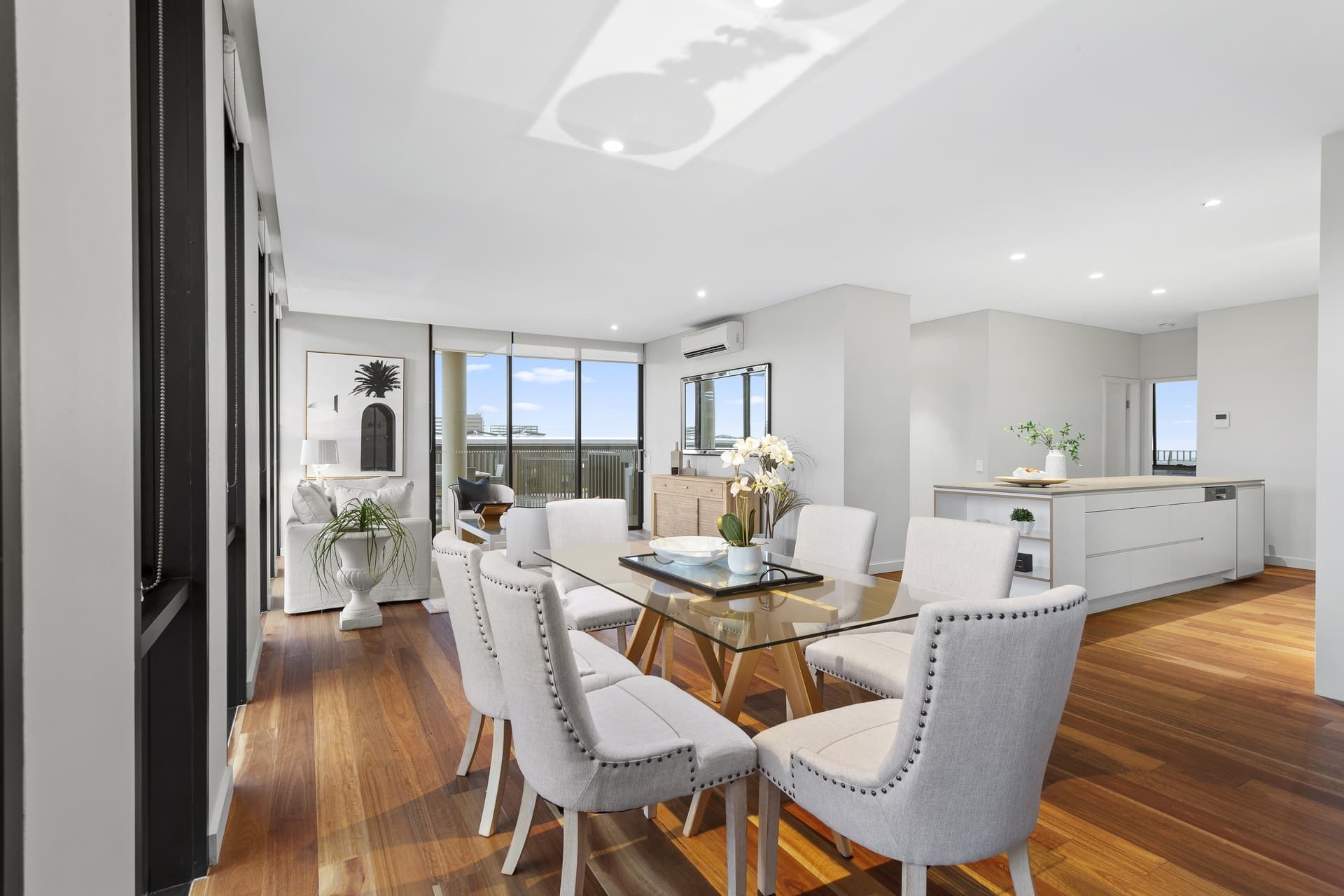 423/1 Cawood Avenue, Little Bay - Thumbnail 3