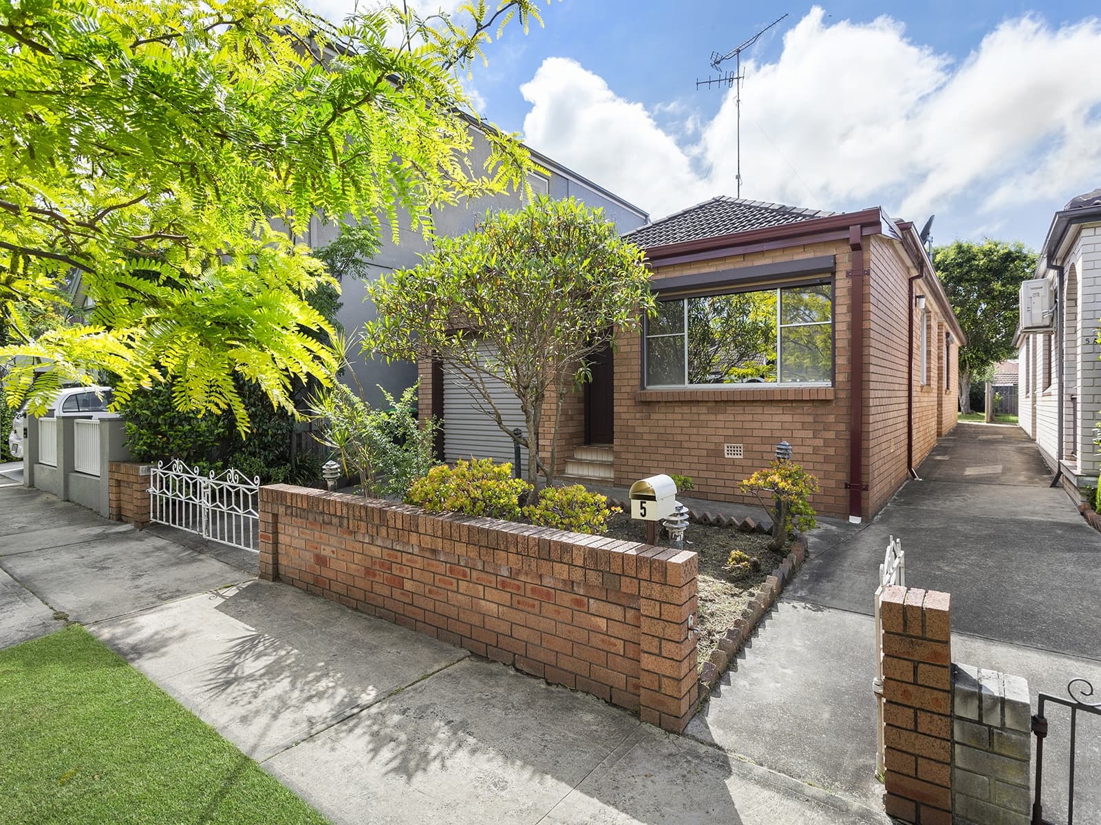 5 Irvine Street, Kingsford - Thumbnail 2