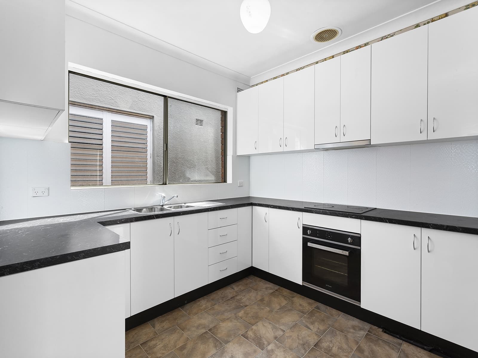 5 Irvine Street, Kingsford - Thumbnail 5