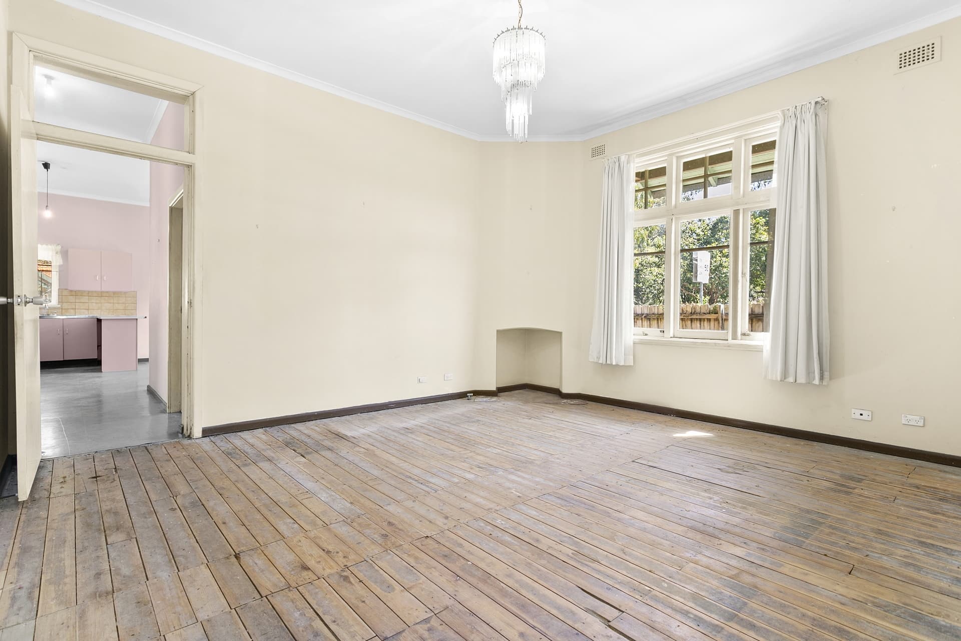 33 Gardeners Road, Daceyville - Thumbnail 3