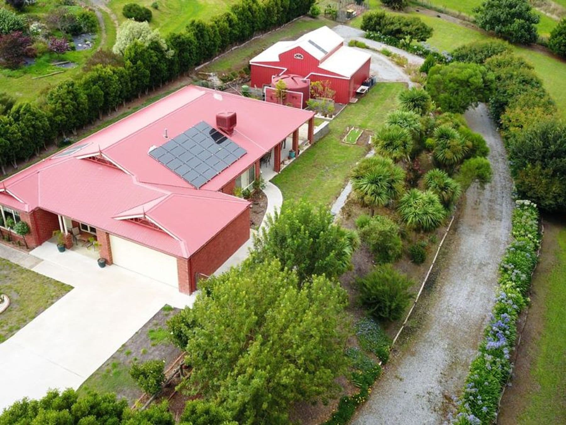 61 HILLCREST Way, Korumburra, Korumburra - Image 1