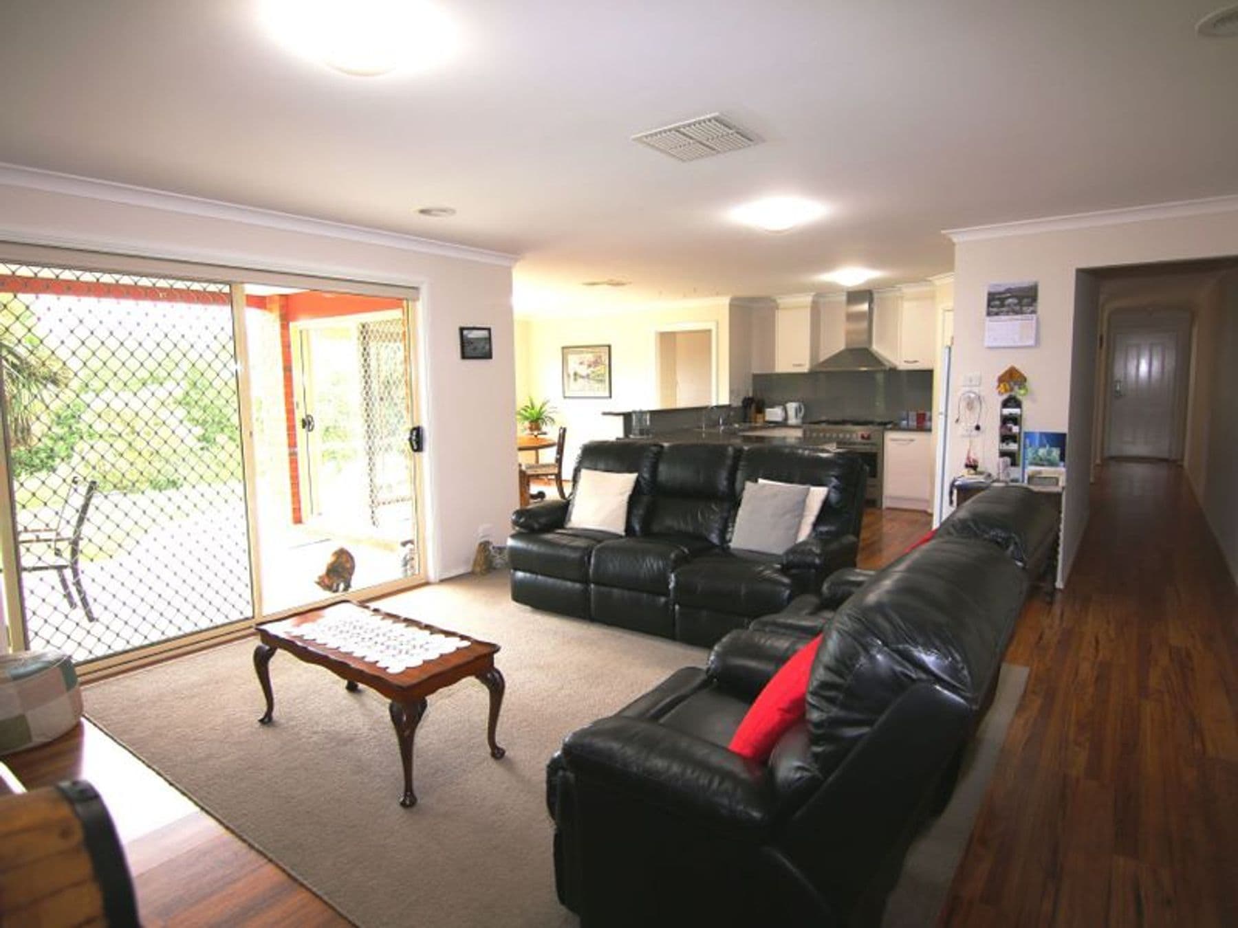 61 HILLCREST Way, Korumburra, Korumburra - Thumbnail 7