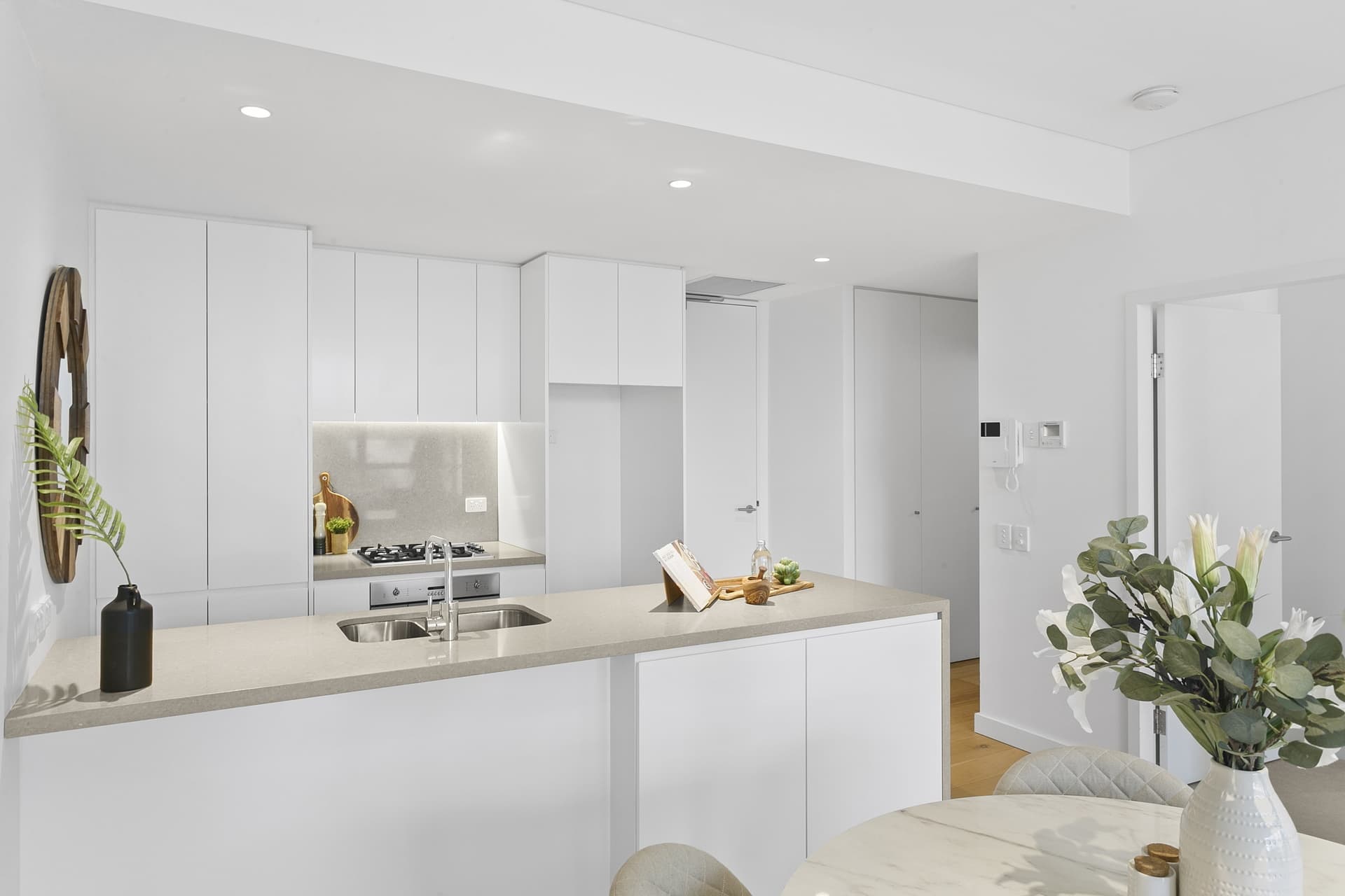 318/1-3 Jenner Street, Little Bay - Thumbnail 5