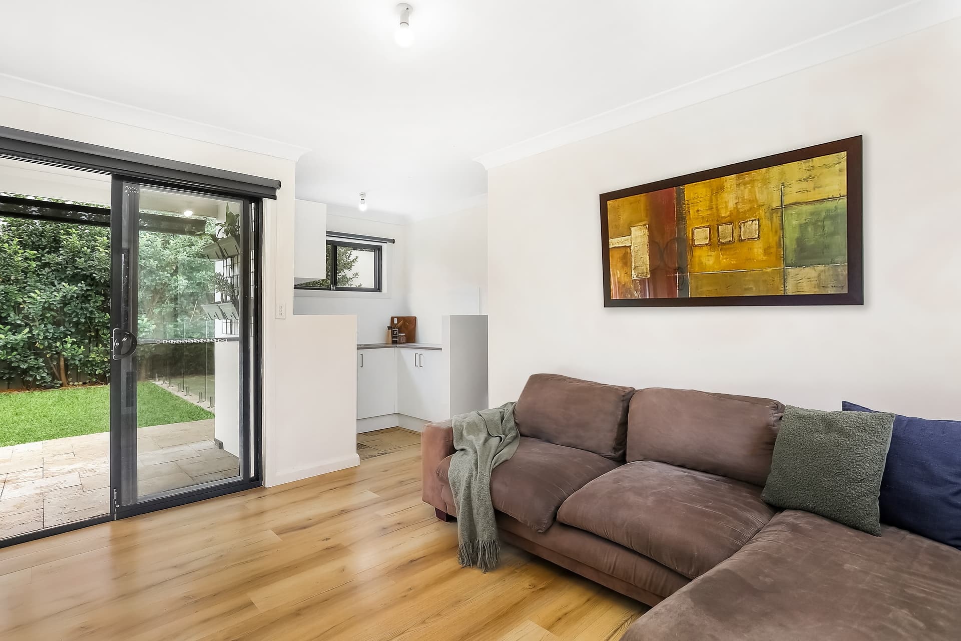 8 Dransfield Avenue, Mascot - Thumbnail 6
