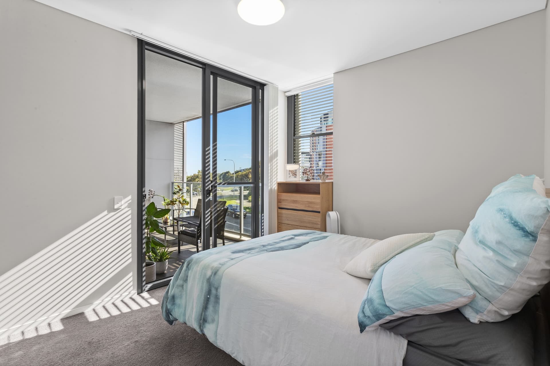 110/1-5 Pine Avenue, Little Bay - Thumbnail 6