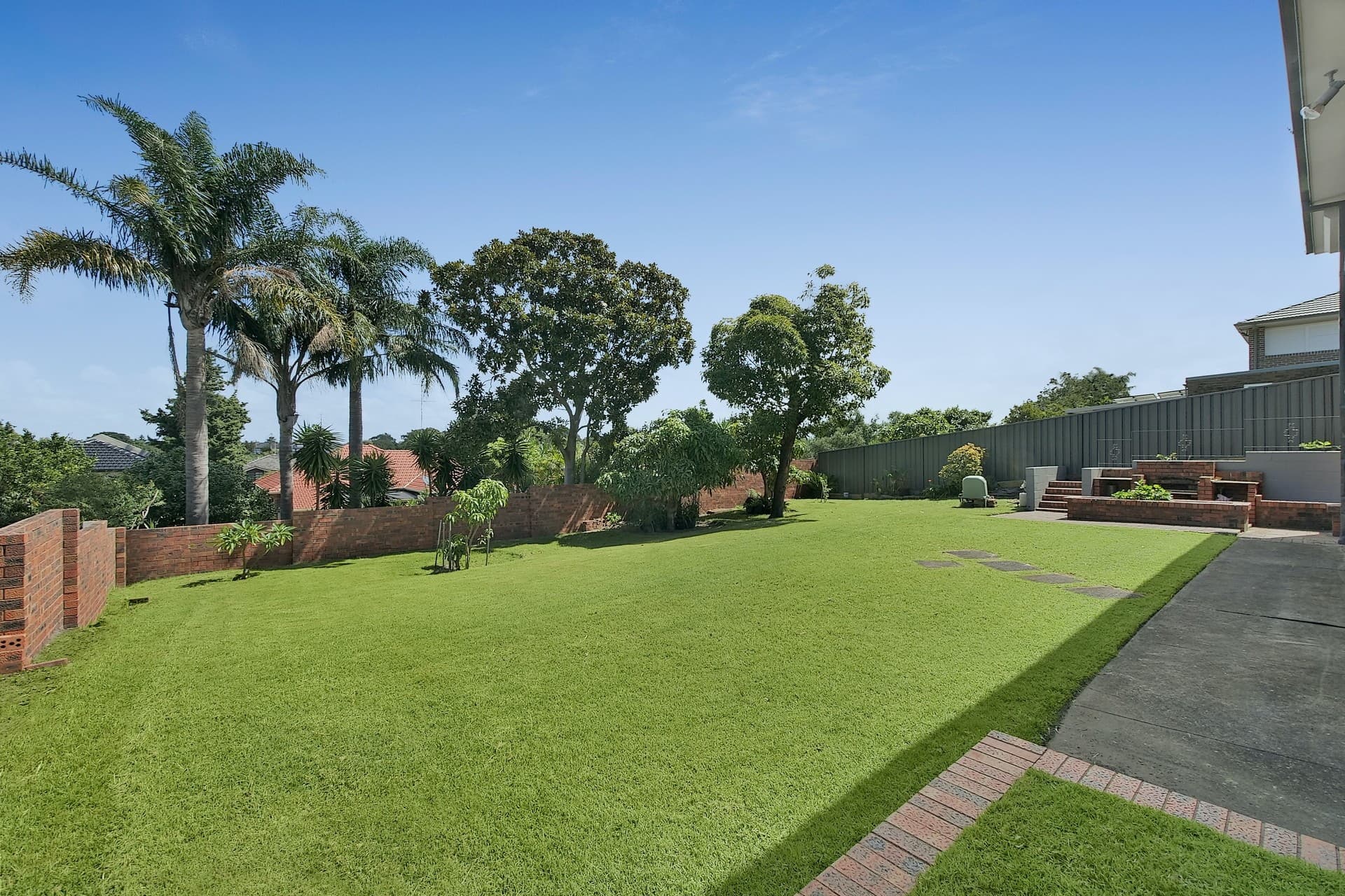 18 Cowper Avenue, Pagewood - Thumbnail 2