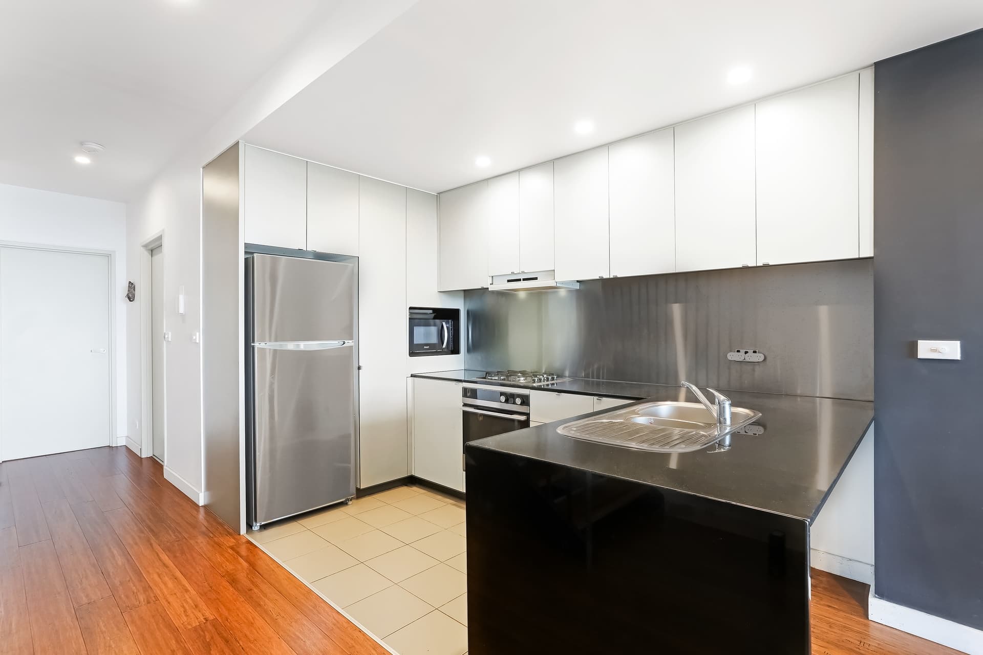 96/37 Morley Avenue, Rosebery - Thumbnail 2