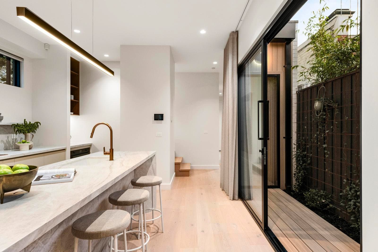 94 South Crescent, Northcote VIC 3070, Northcote - Thumbnail 6