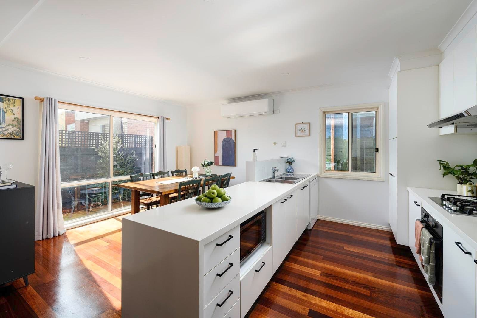 71A Gillies Street, Fairfield VIC 3078, Fairfield - Thumbnail 2