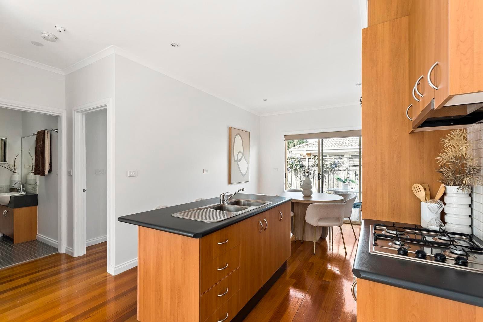 9/62-64 Rennie Street, Thornbury VIC 3071, Thornbury - Thumbnail 4