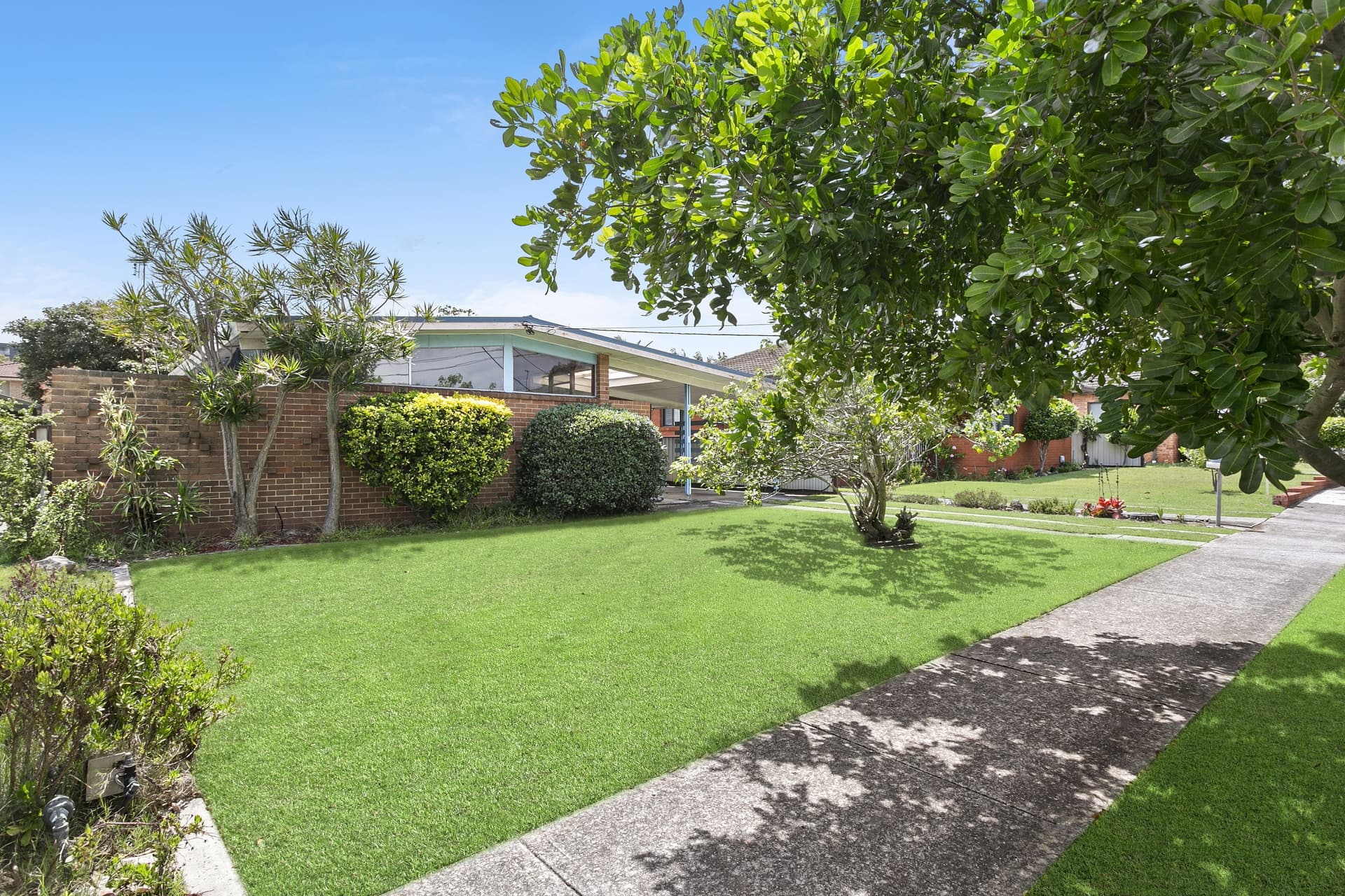 10 Woonah Street, Little Bay - Thumbnail 2