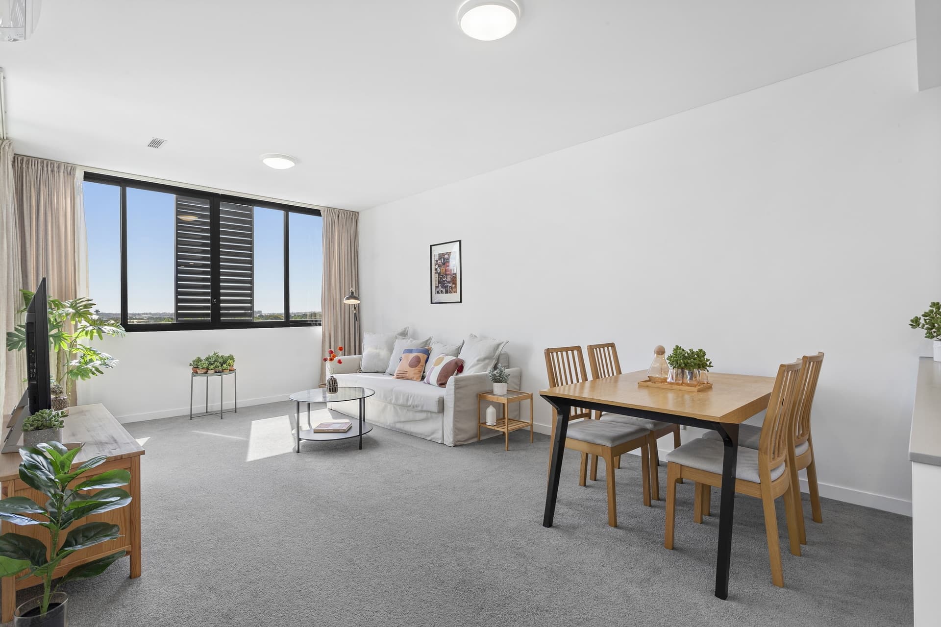 3601/50 Pemberton Street, Botany - Thumbnail 2