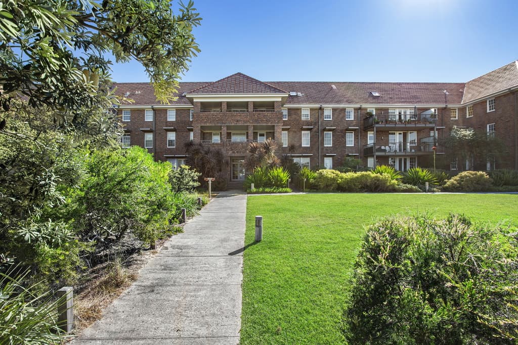 101/1 Pavilion Drive, Little Bay - Image 1