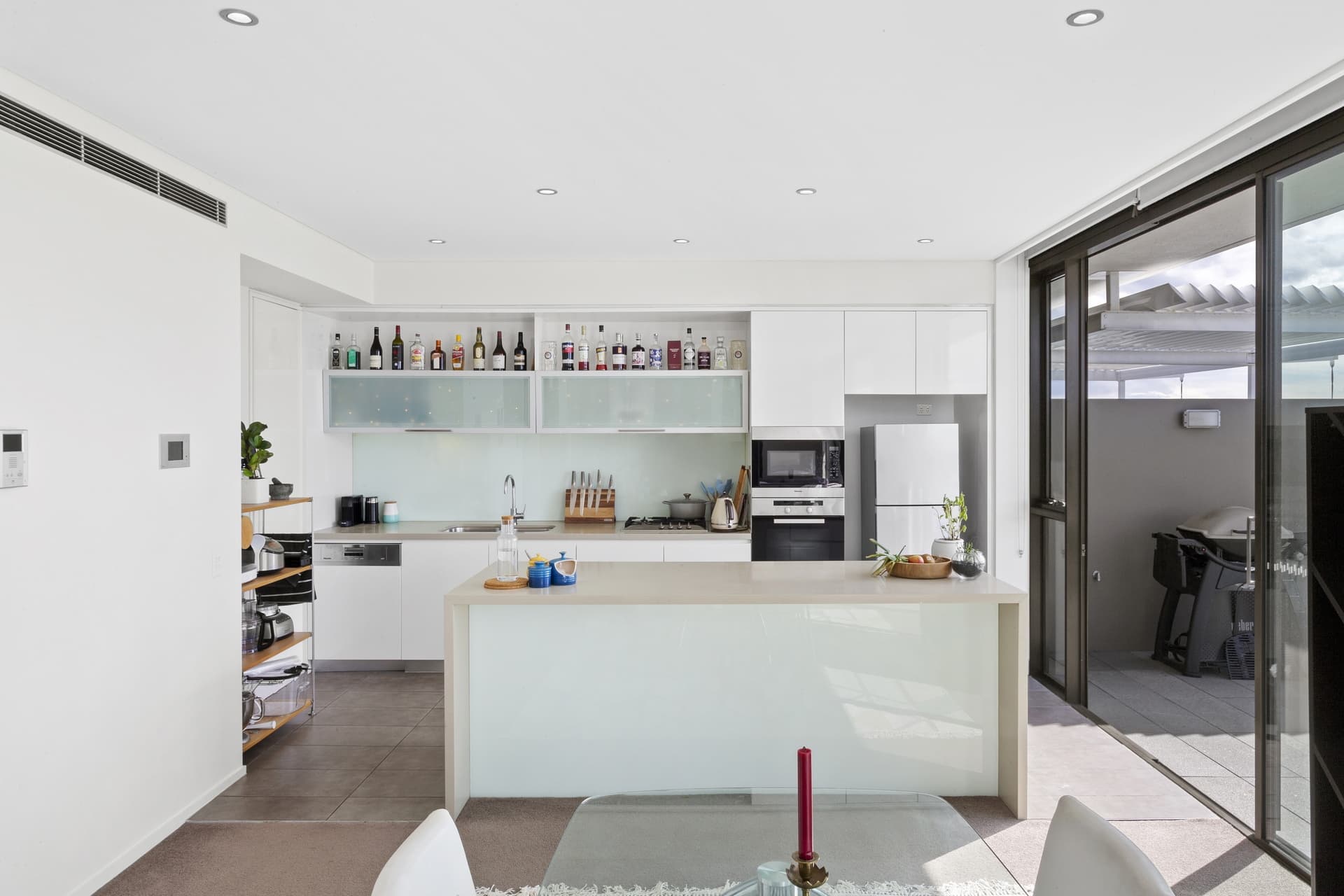 507/8 Jenner Street, Little Bay - Thumbnail 3