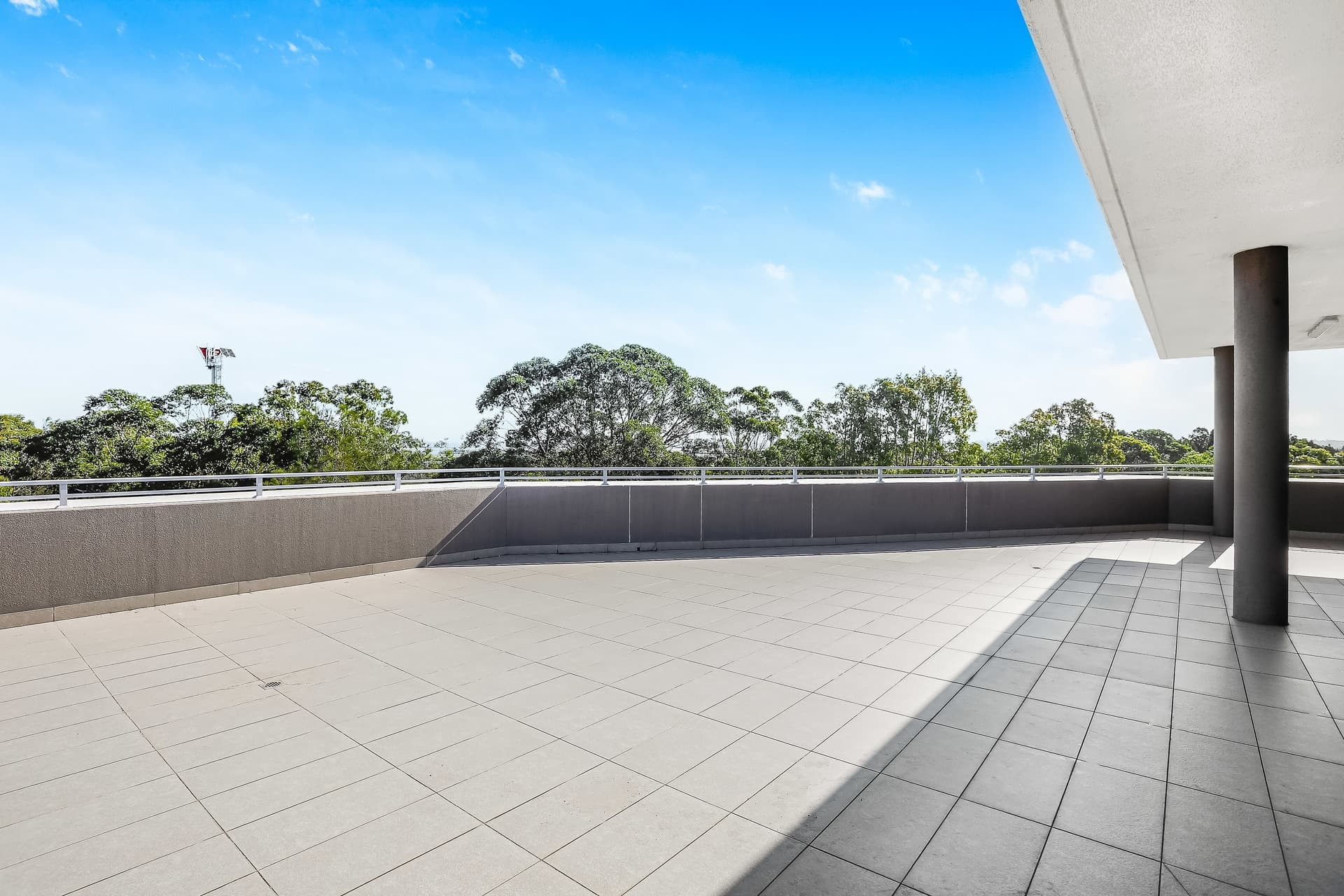 6/15 The Esplanade, Botany - Thumbnail 3