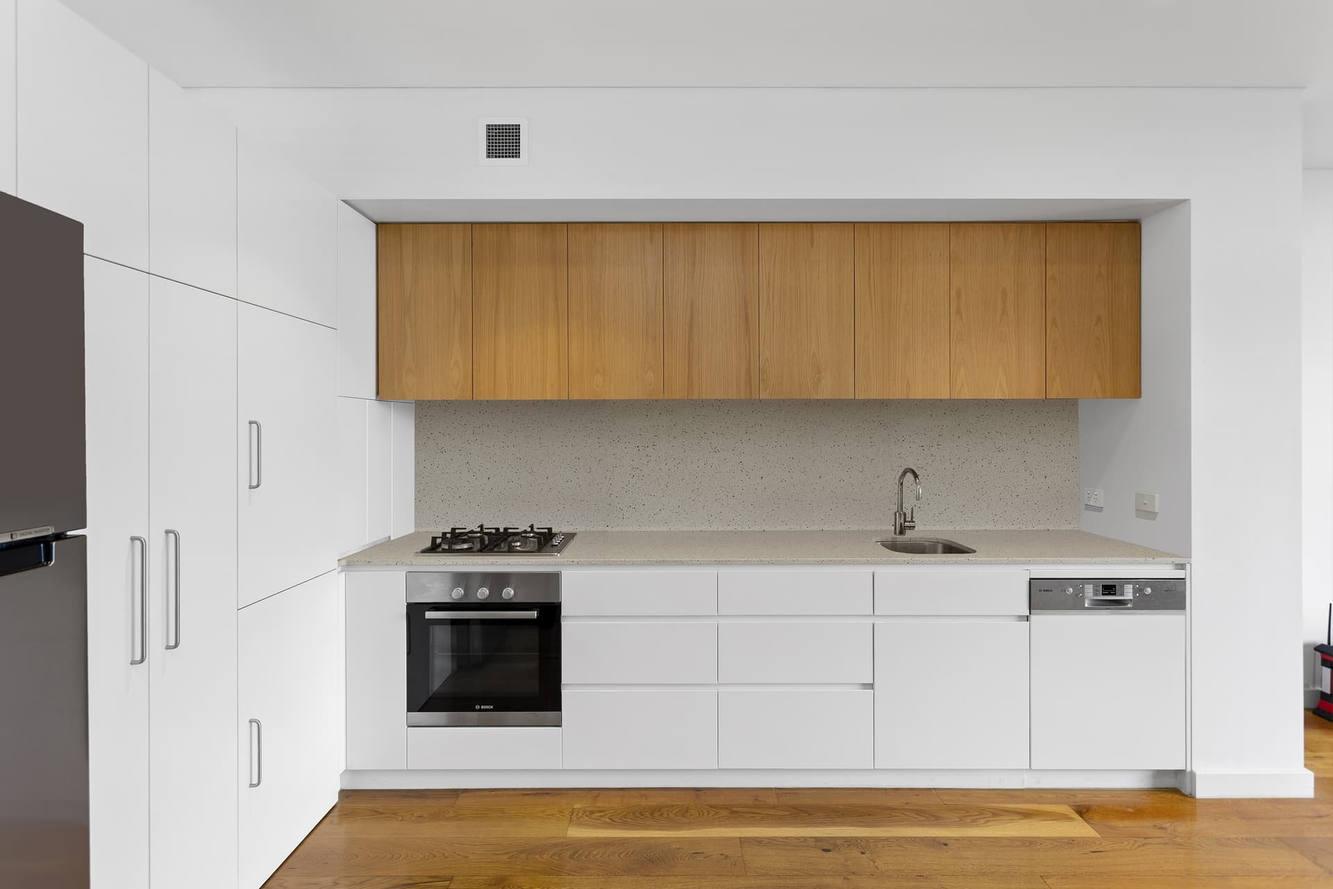 207/1-5 Solarch Avenue, Little Bay - Thumbnail 3