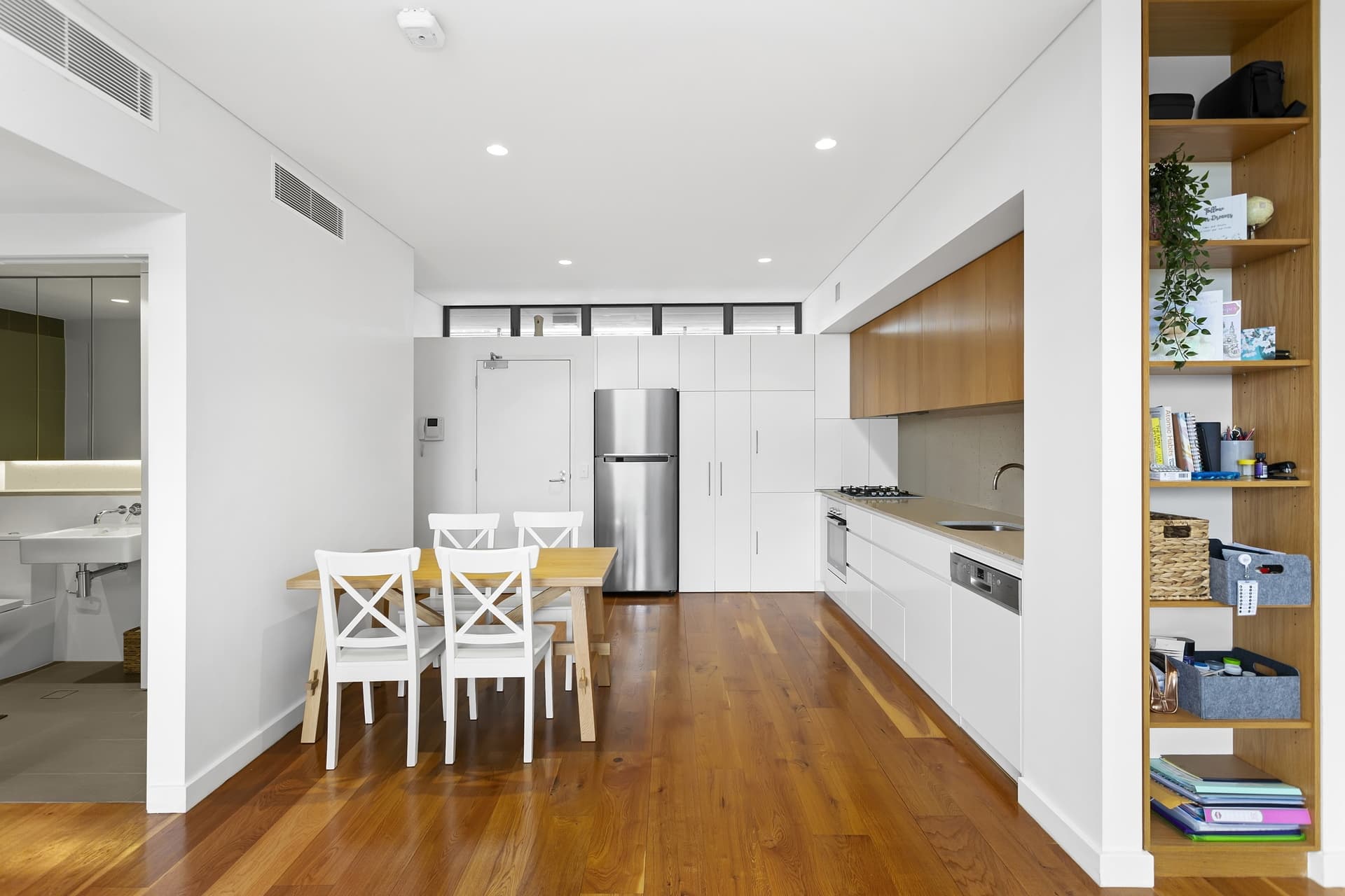 207/1-5 Solarch Avenue, Little Bay - Thumbnail 4