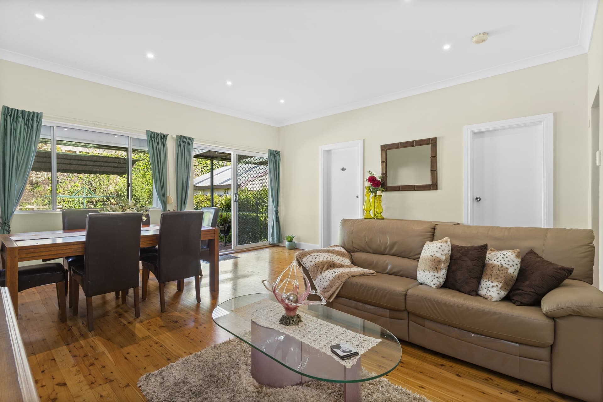 66 Vernon Avenue, Eastlakes - Thumbnail 4