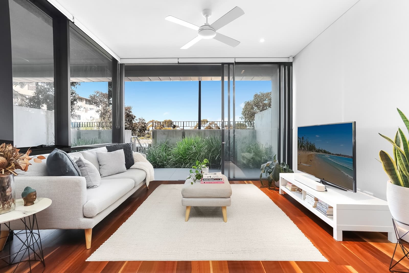 2/2 Galaup Street, Little Bay - Image 1