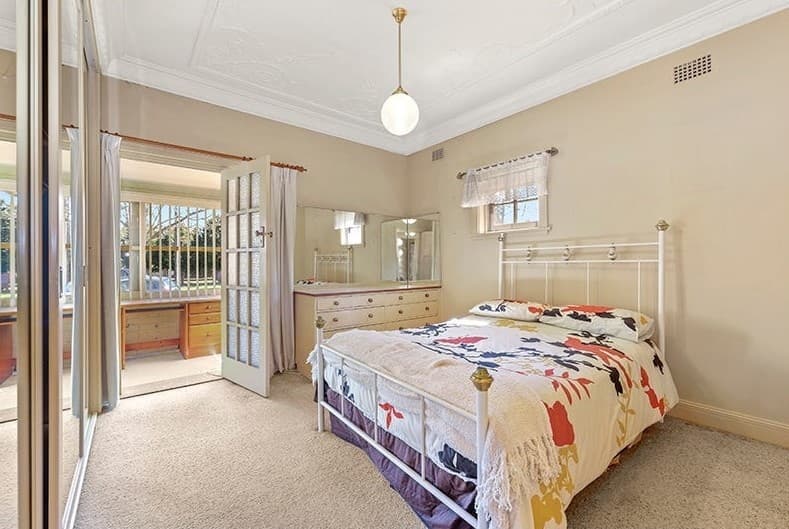 36 Vernon Avenue, Eastlakes - Thumbnail 4