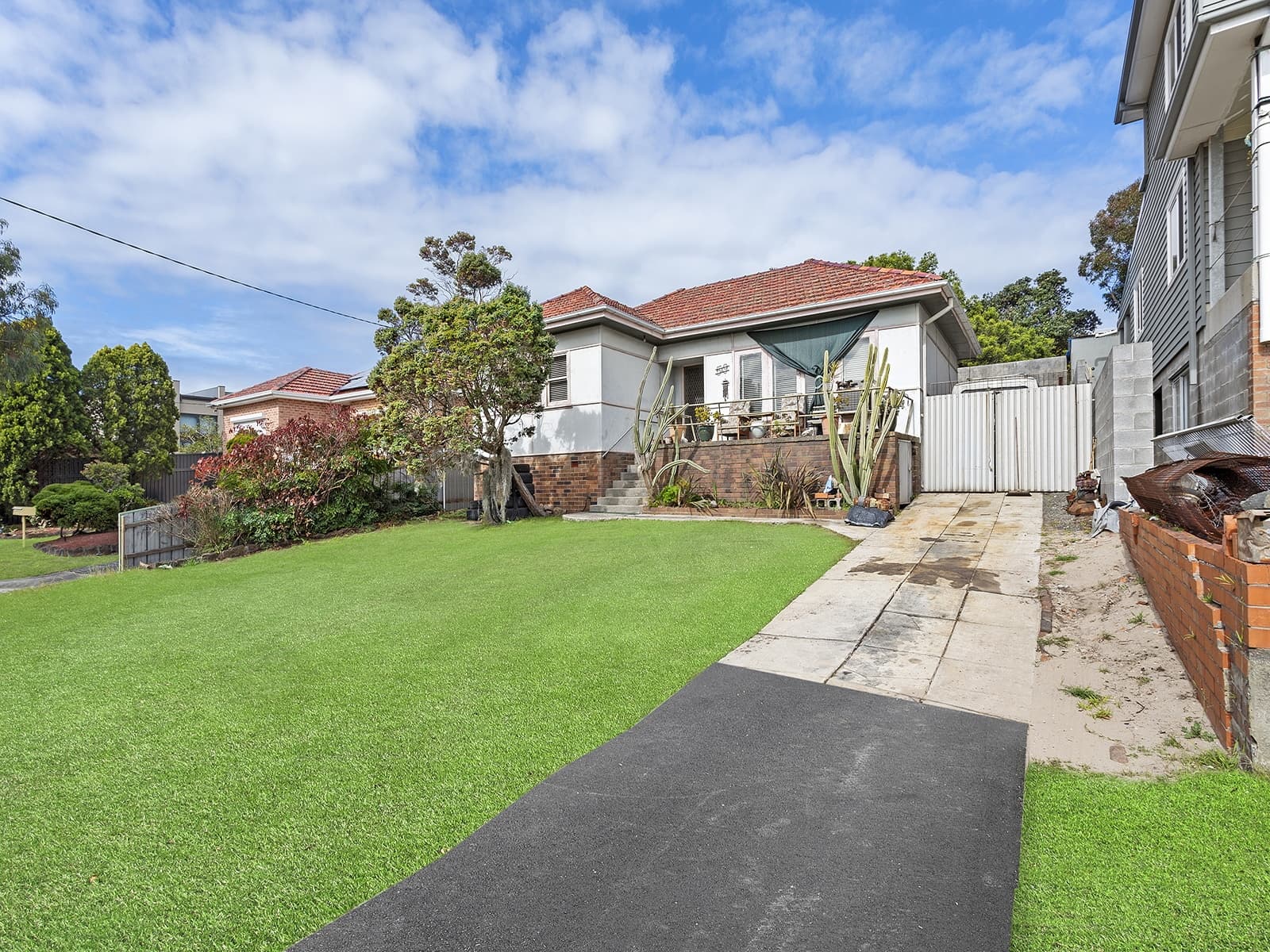 59 Wassell Street, Chifley - Thumbnail 2