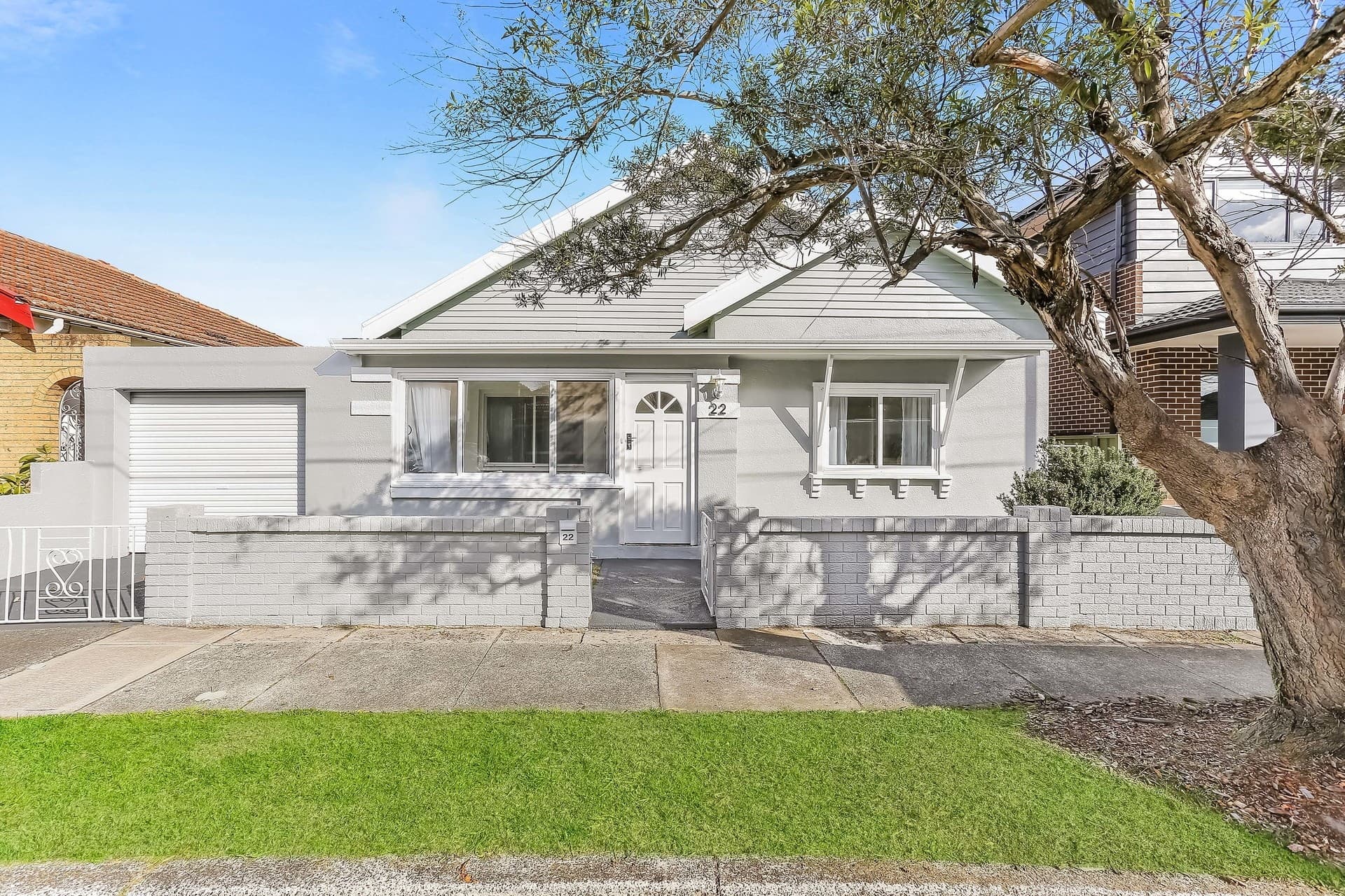 22 Carinya Avenue, Mascot - Image 1