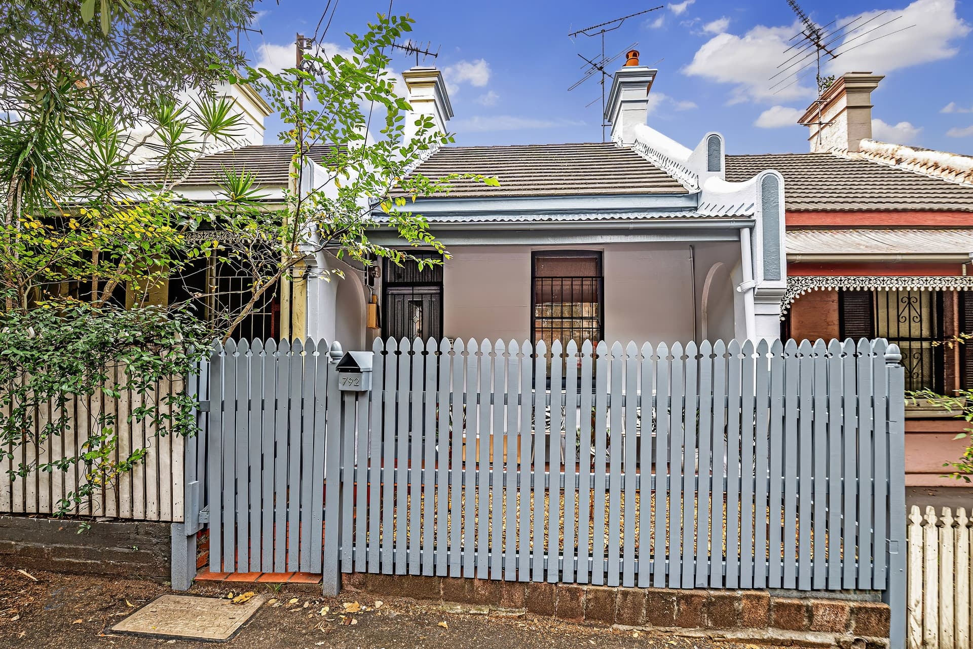792 Elizabeth Street, Waterloo - Thumbnail 2