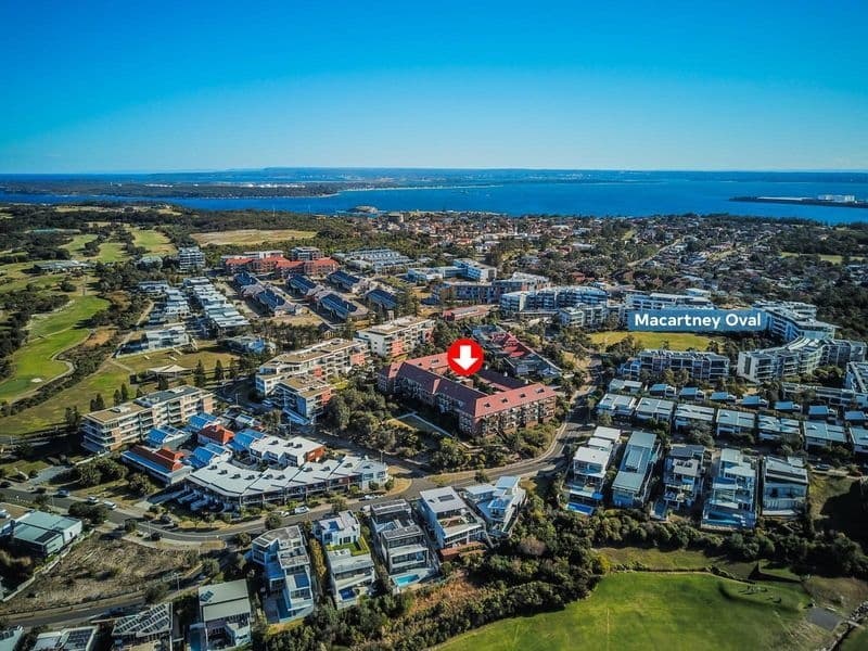 105/1 Pavilion Drive, Little Bay - Thumbnail 2