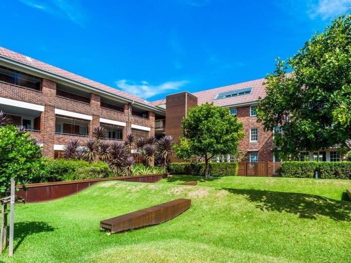 105/1 Pavilion Drive, Little Bay - Thumbnail 4