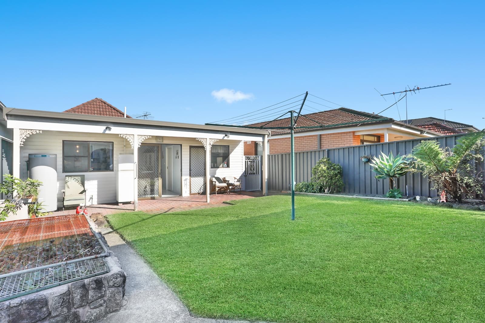 15 Rolfe Street, Rosebery - Image 1