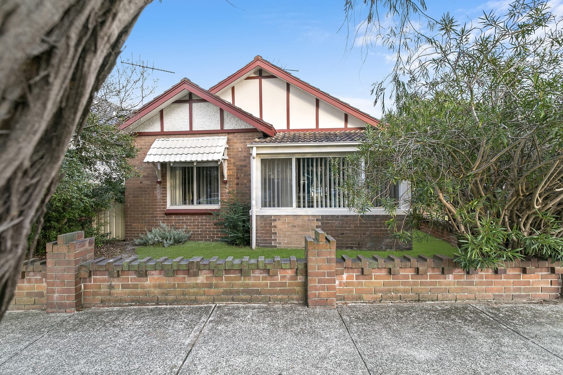 18 Irvine Street, Kingsford - Image 1