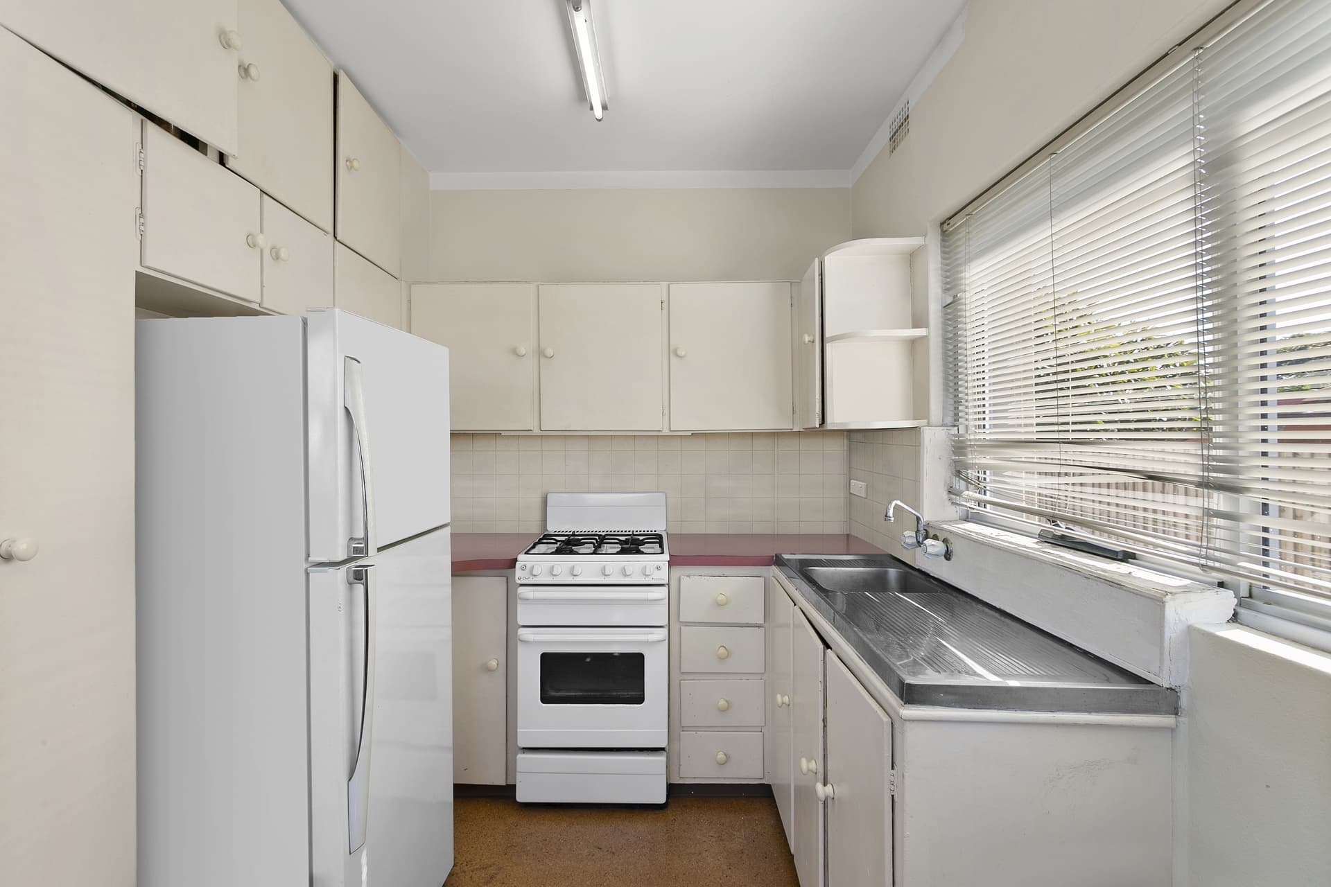 2/90 Denning Street, South Coogee - Thumbnail 5