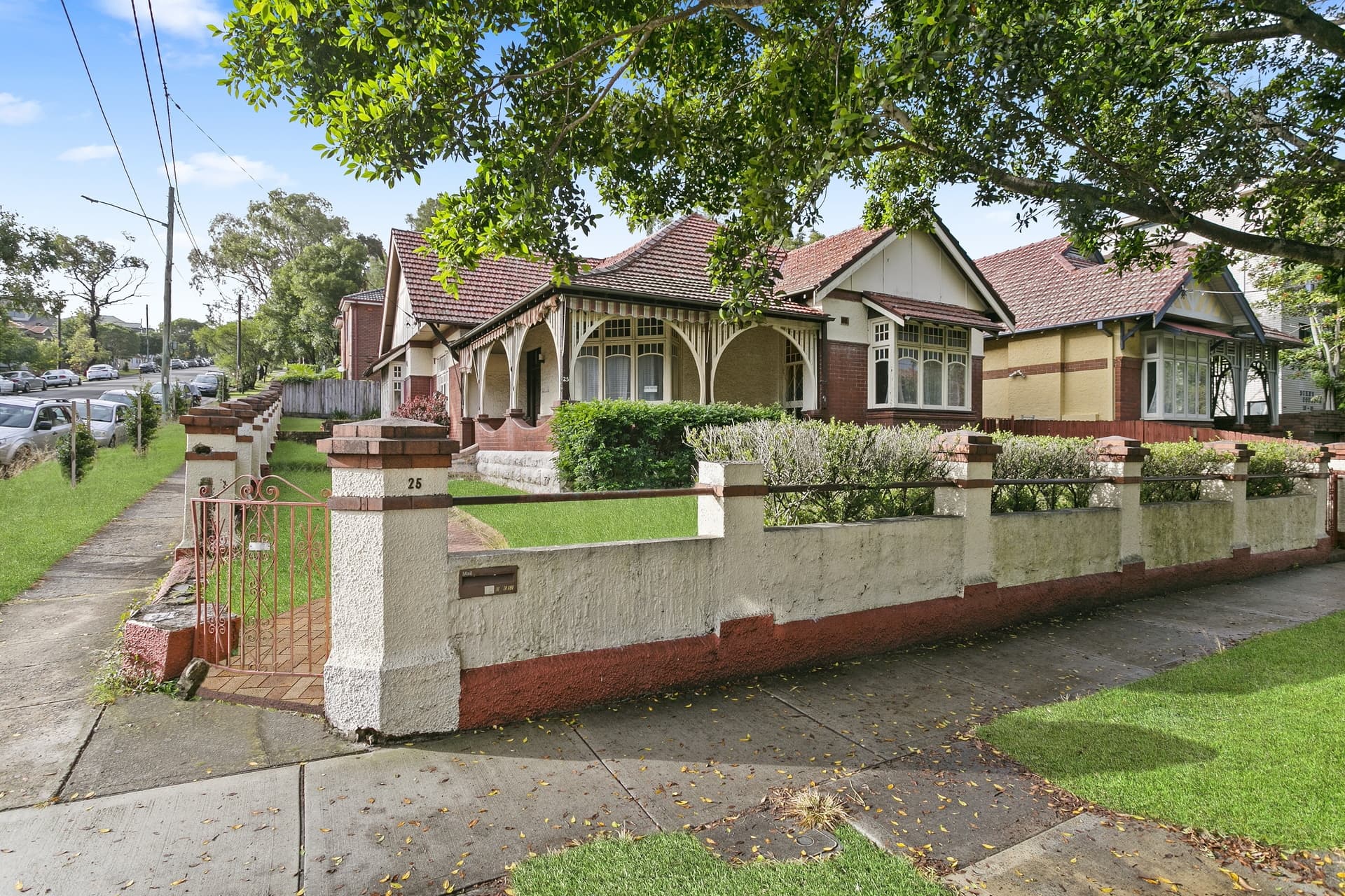 25 Duke Street, Kensington - Image 1