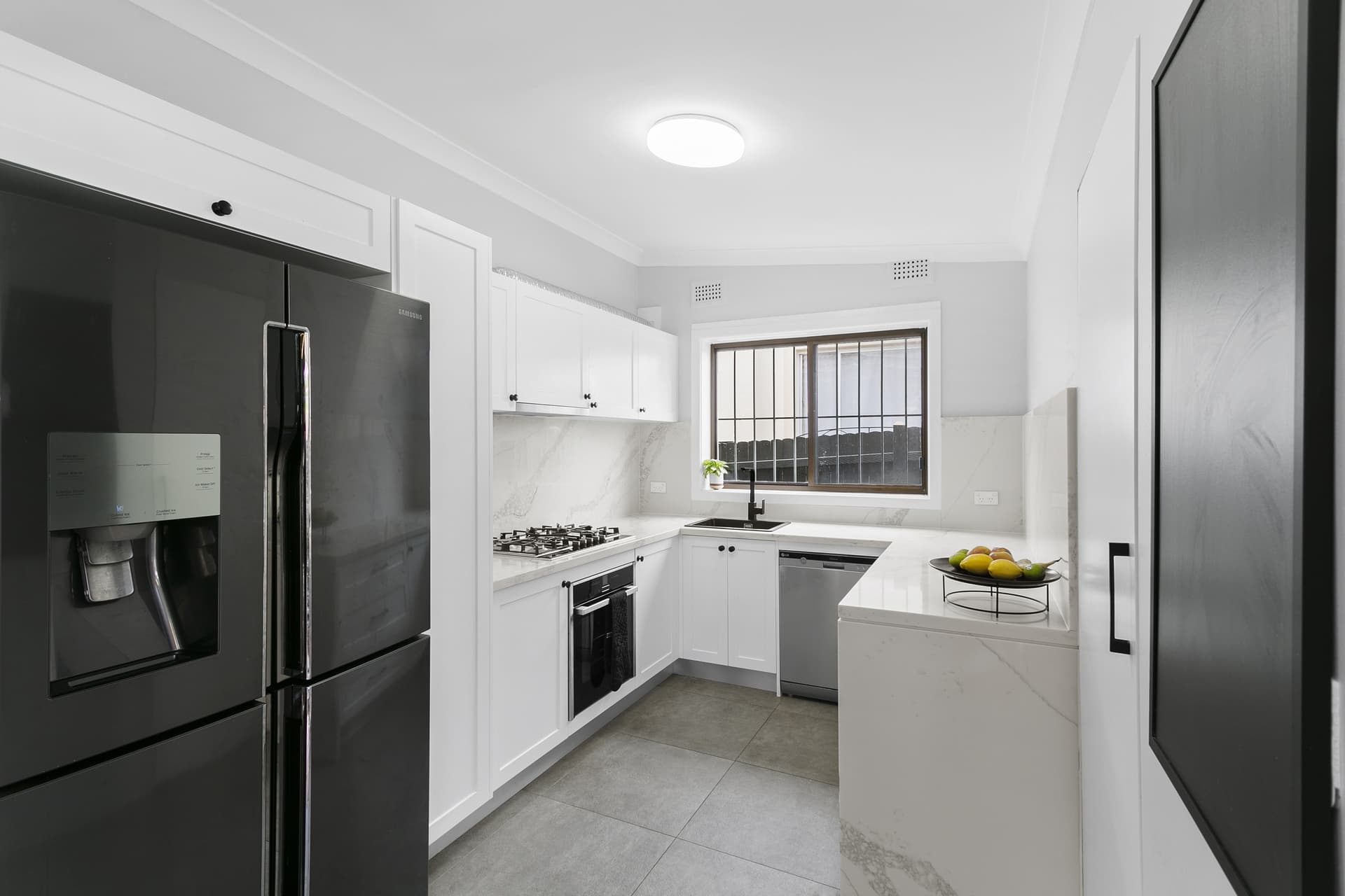 4 Casino Street, Eastlakes - Thumbnail 4