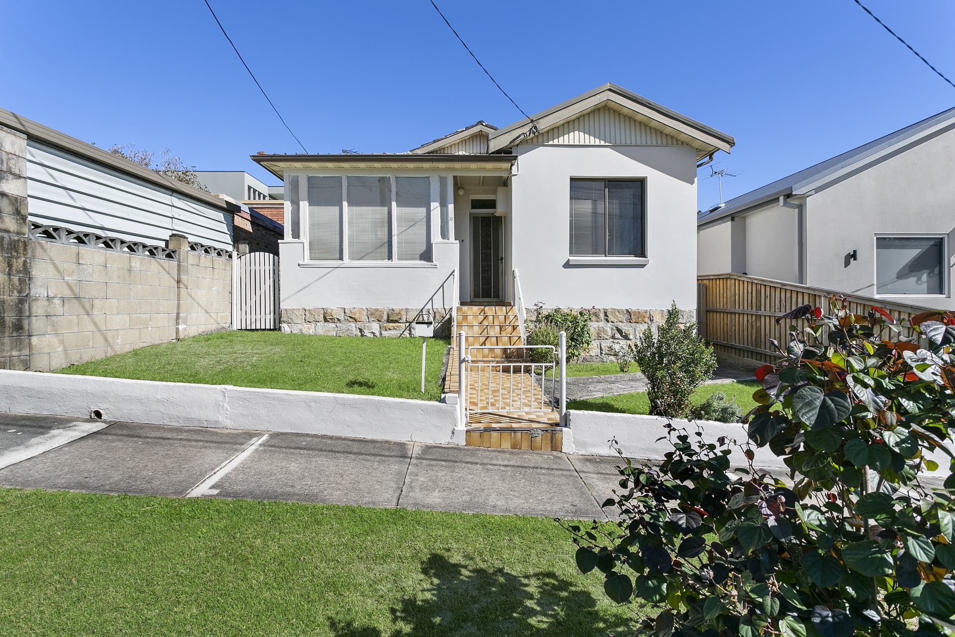 32 Hannan Street, Maroubra - Image 1