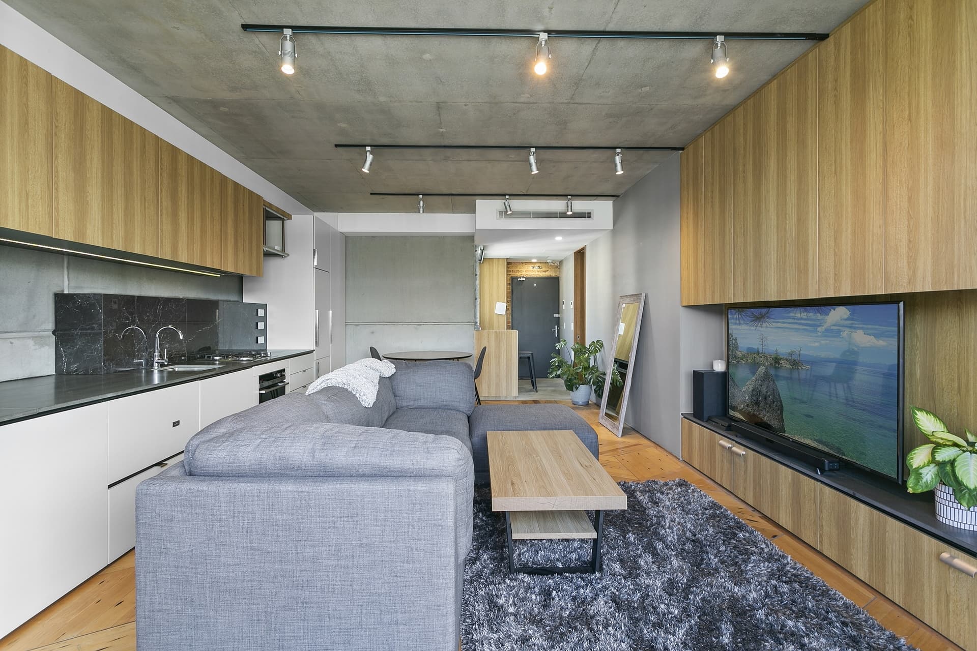11/4 Rothschild Avenue, Rosebery - Thumbnail 2