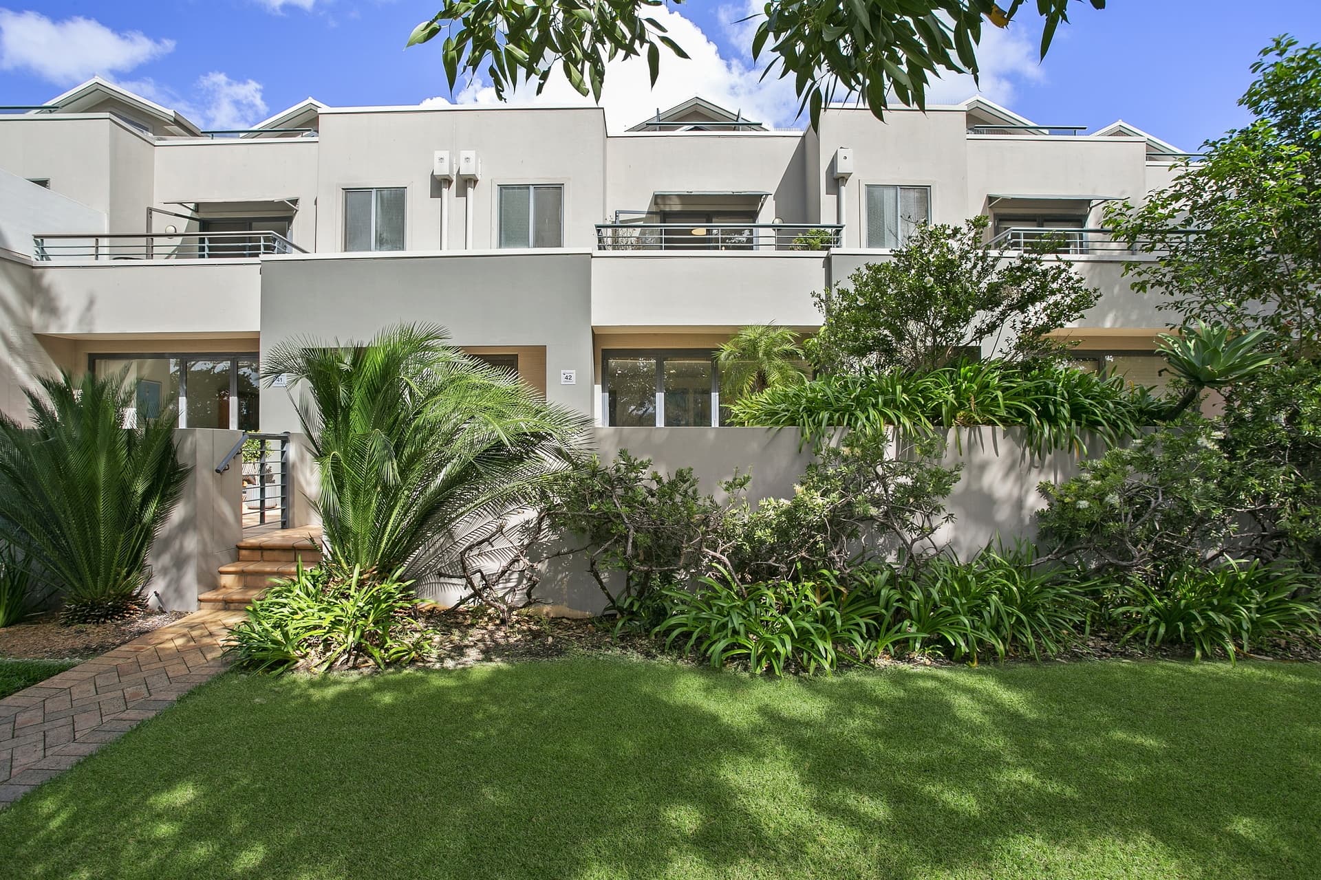 42/15 Begonia (enter Via Myrtle Street) Street, Pagewood - Image 1
