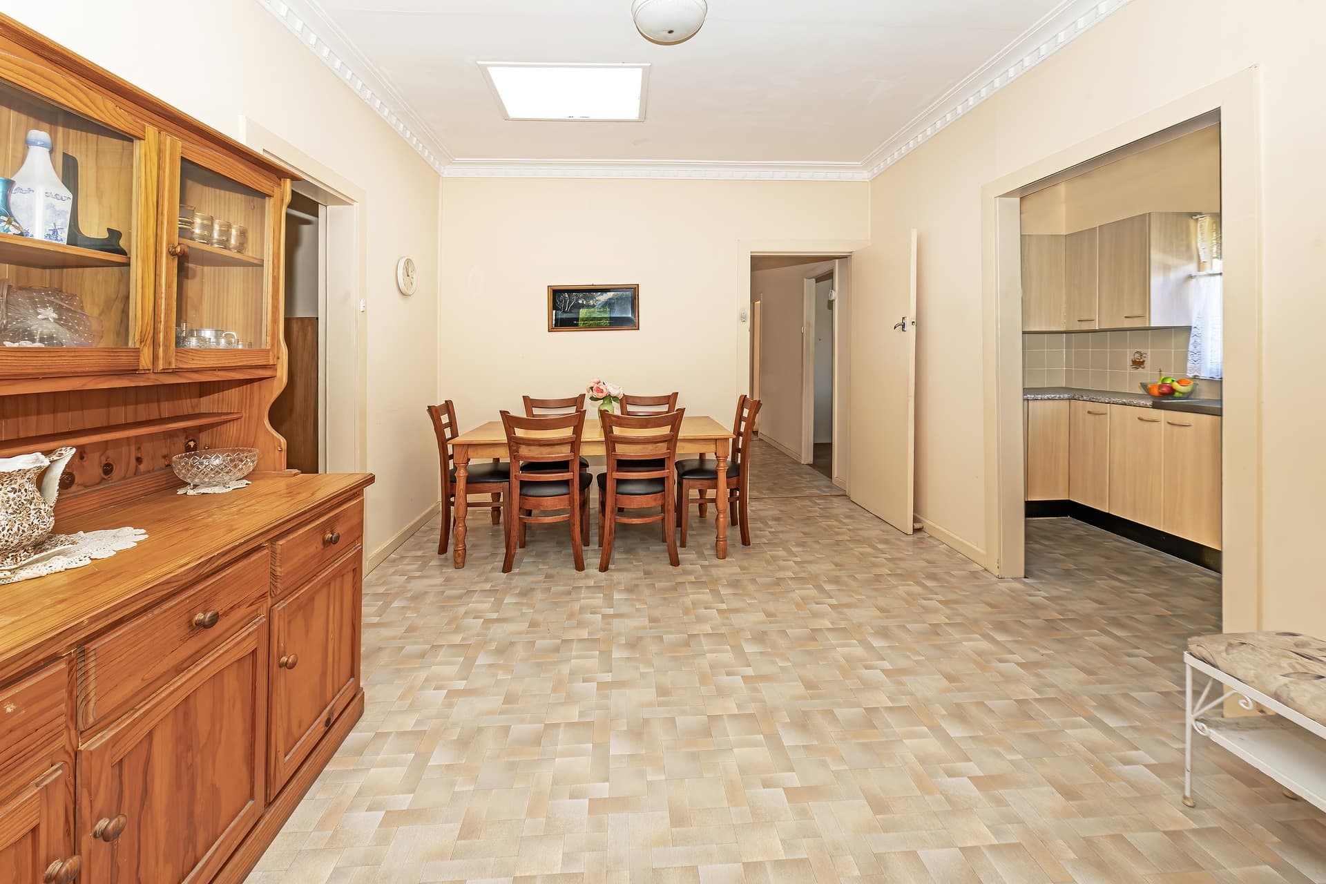 33  Caley Street, Chifley - Thumbnail 3