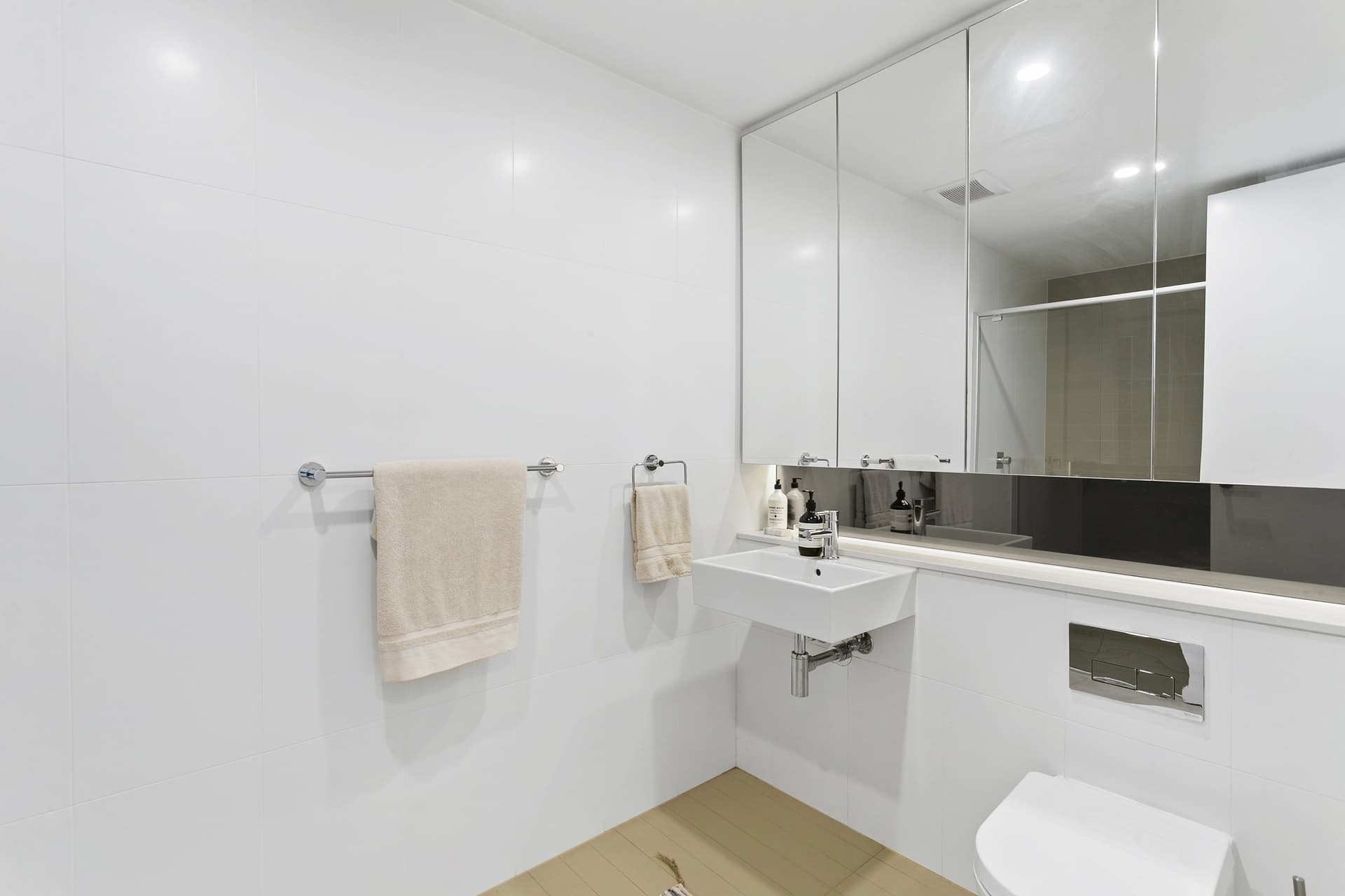 2410/2-2A Rothschild Avenue, Rosebery - Thumbnail 6