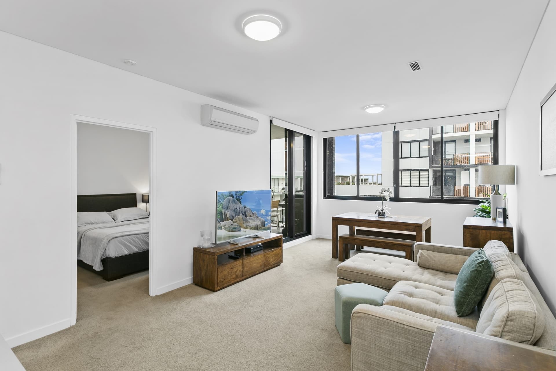 2504/55 Wilson Street, Botany - Thumbnail 2