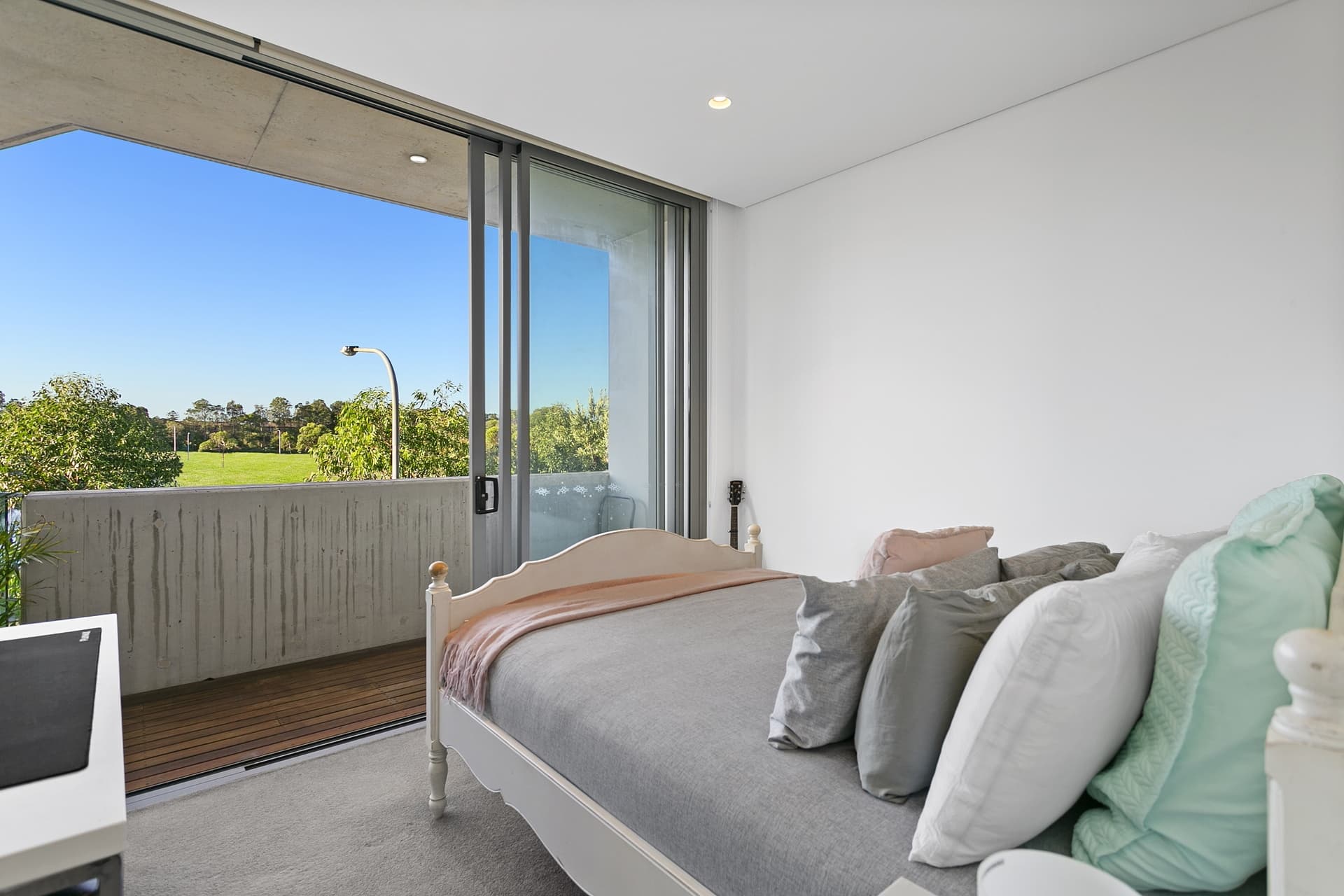 107/1-5 Solarch Avenue, Little Bay - Thumbnail 3