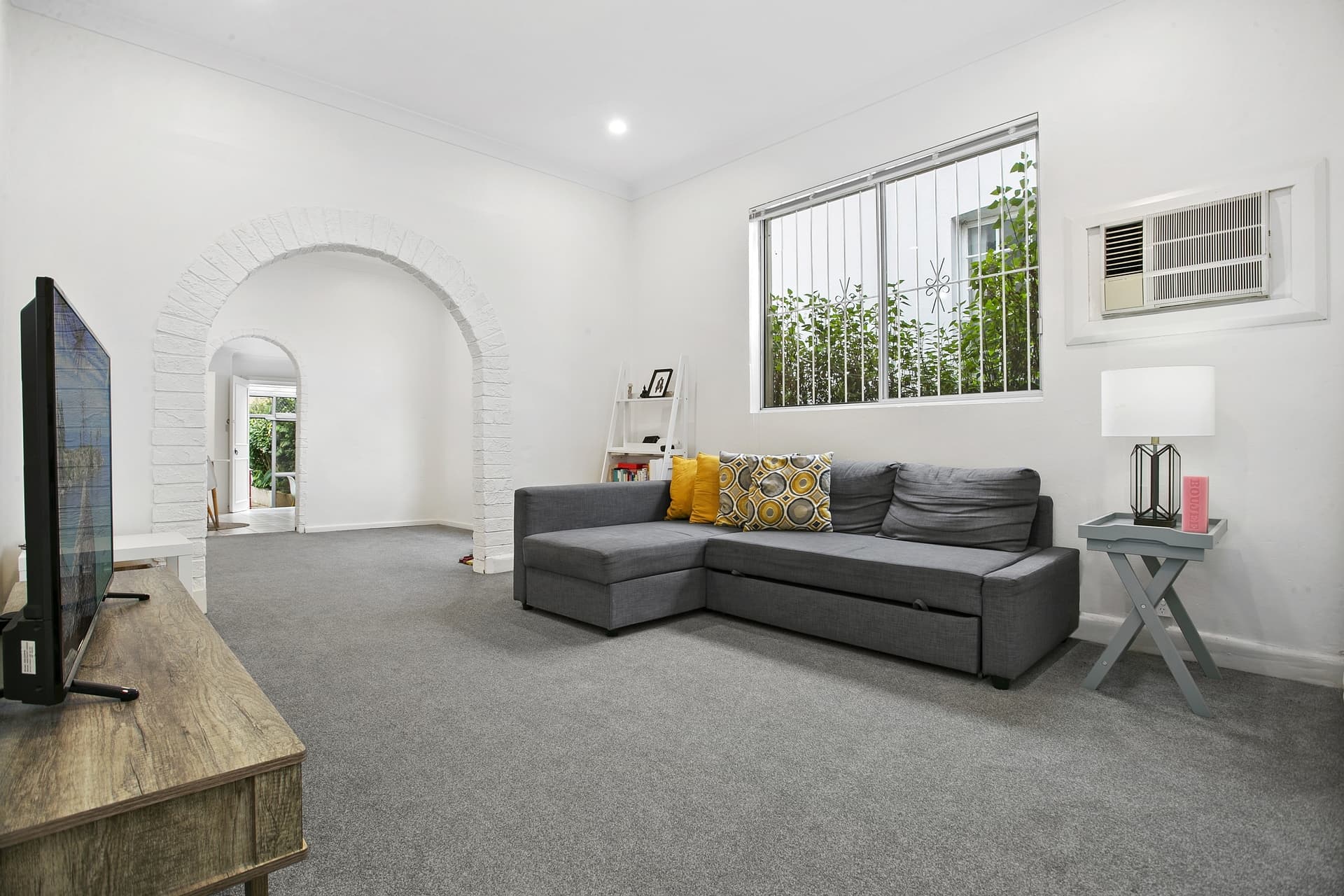 85 Newland Street, Bondi Junction - Thumbnail 2
