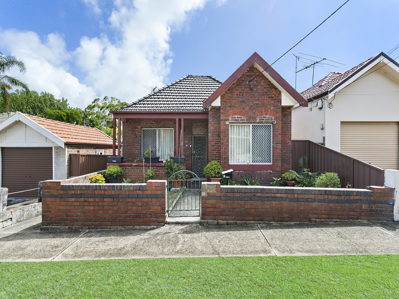 2 Fischer Street, Kingsford - Image 1