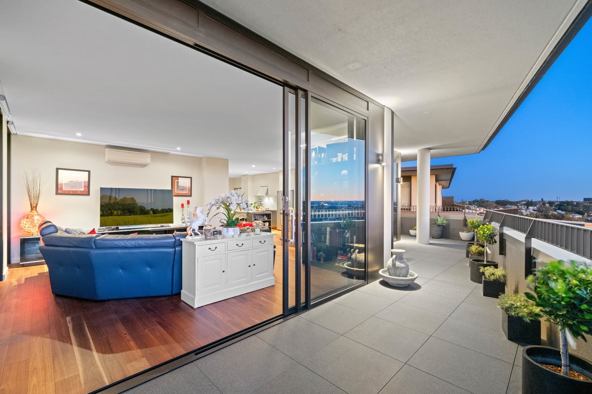 413/4 Galaup Street, Little Bay - Thumbnail 5