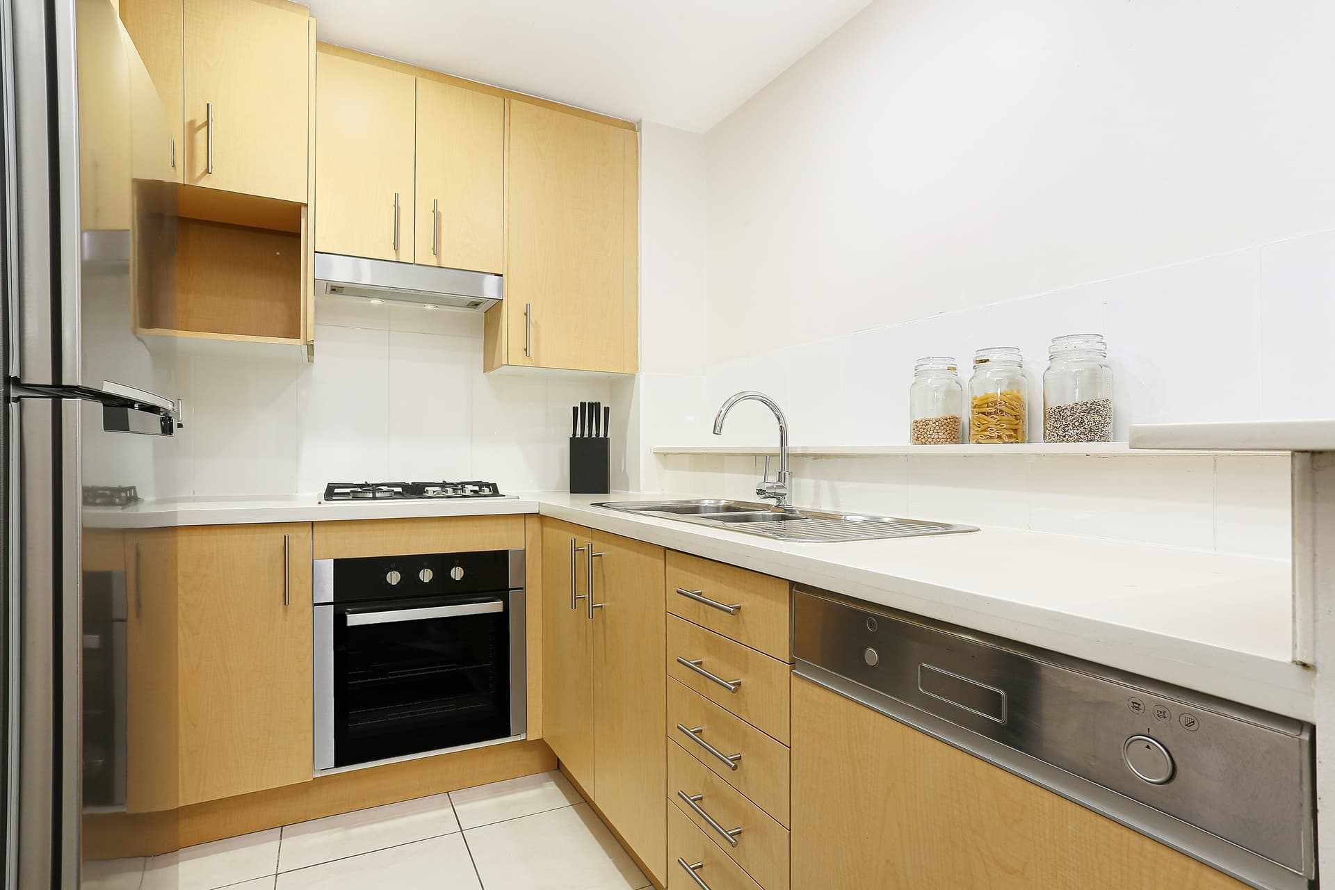 18/107 Quay Street, Haymarket - Thumbnail 3