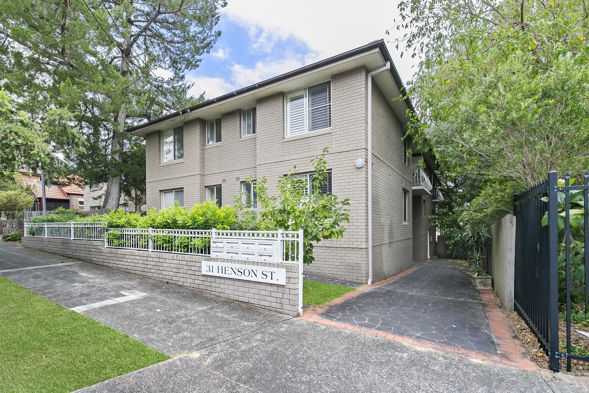 6/31 Henson Street, Marrickville - Image 1